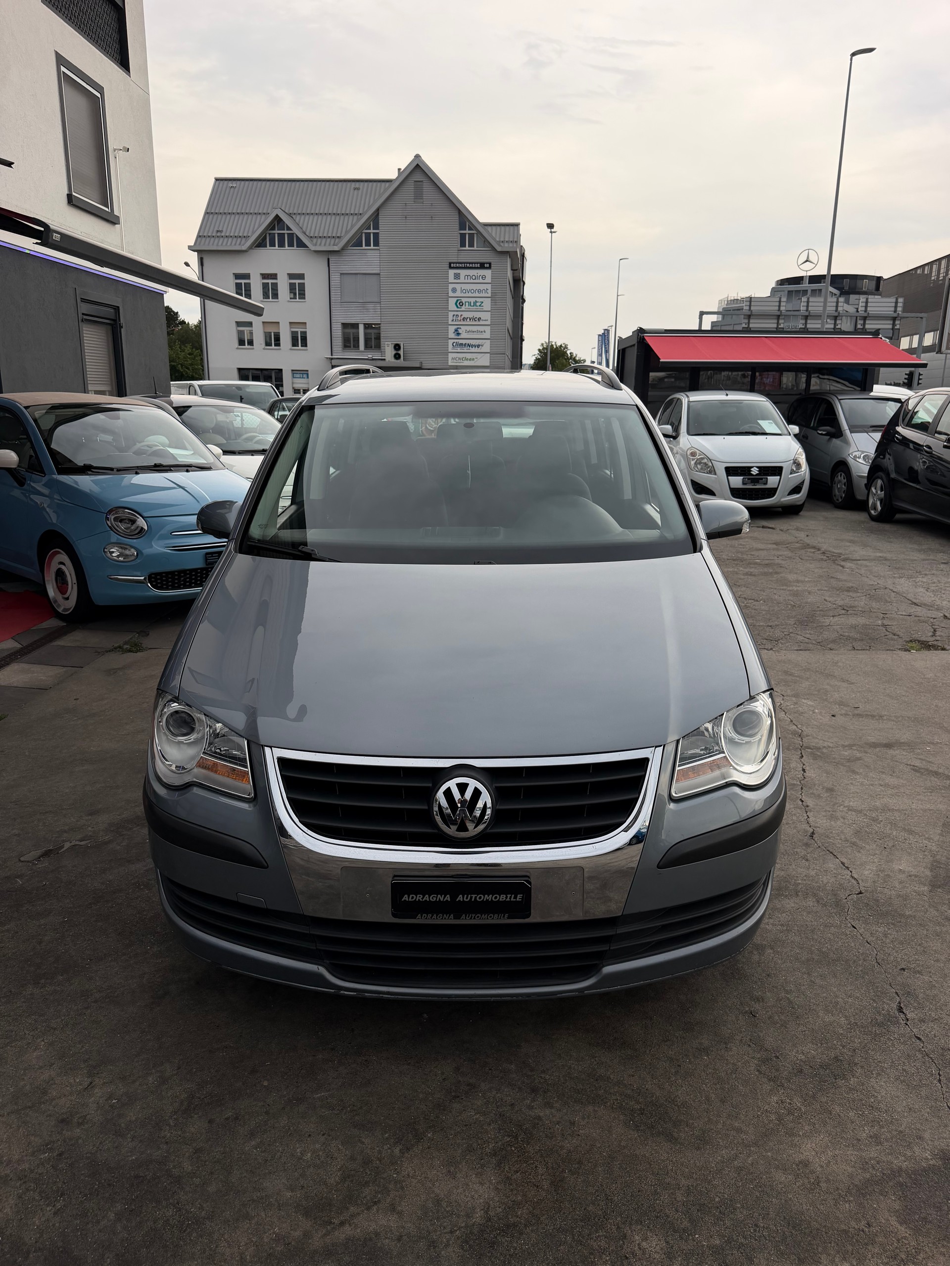 VW Touran 1.9 TDI BlueMotion Highline 7Plätzer-image-8