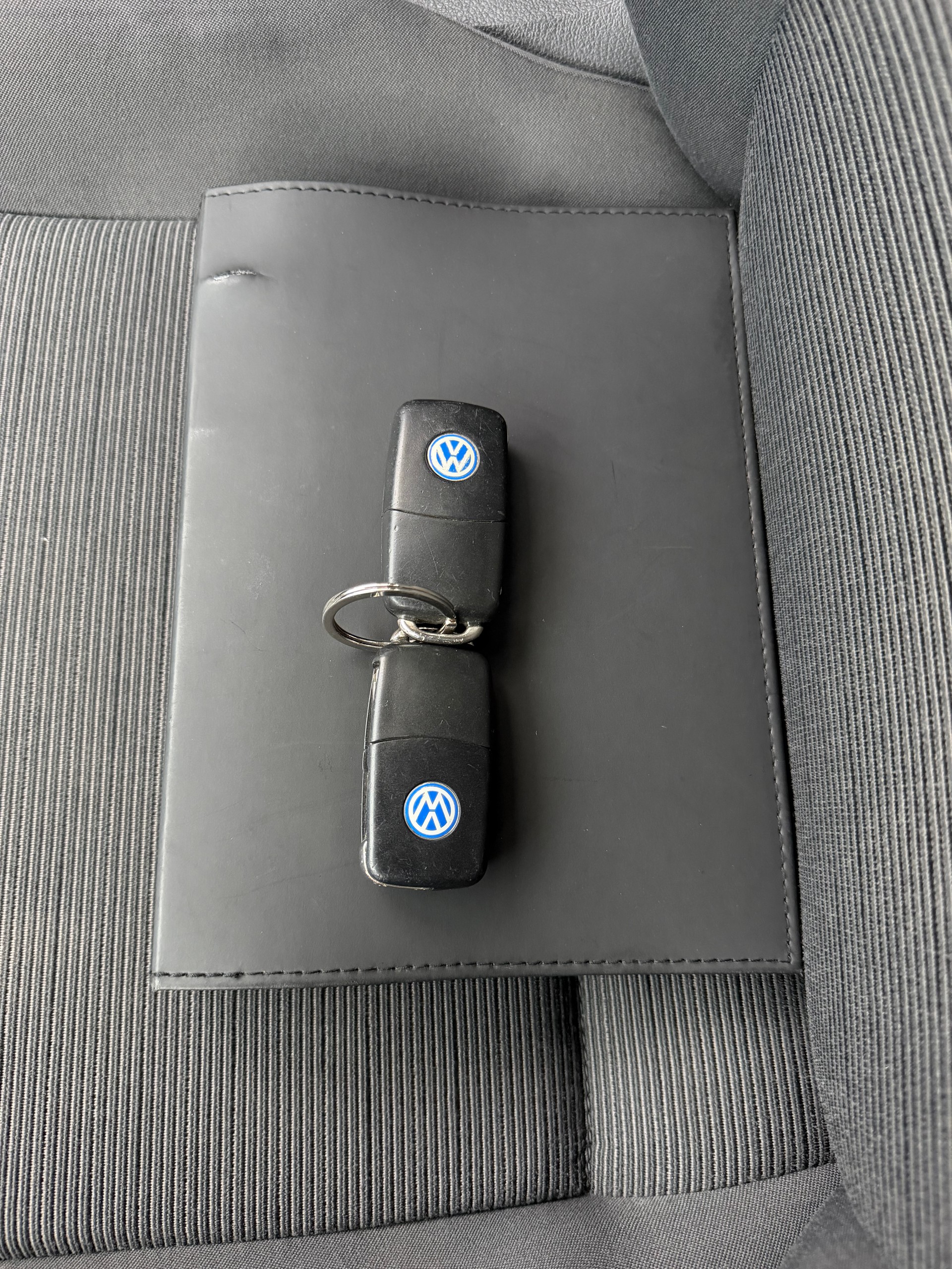 VW Touran 1.9 TDI BlueMotion Highline 7Plätzer-image-27