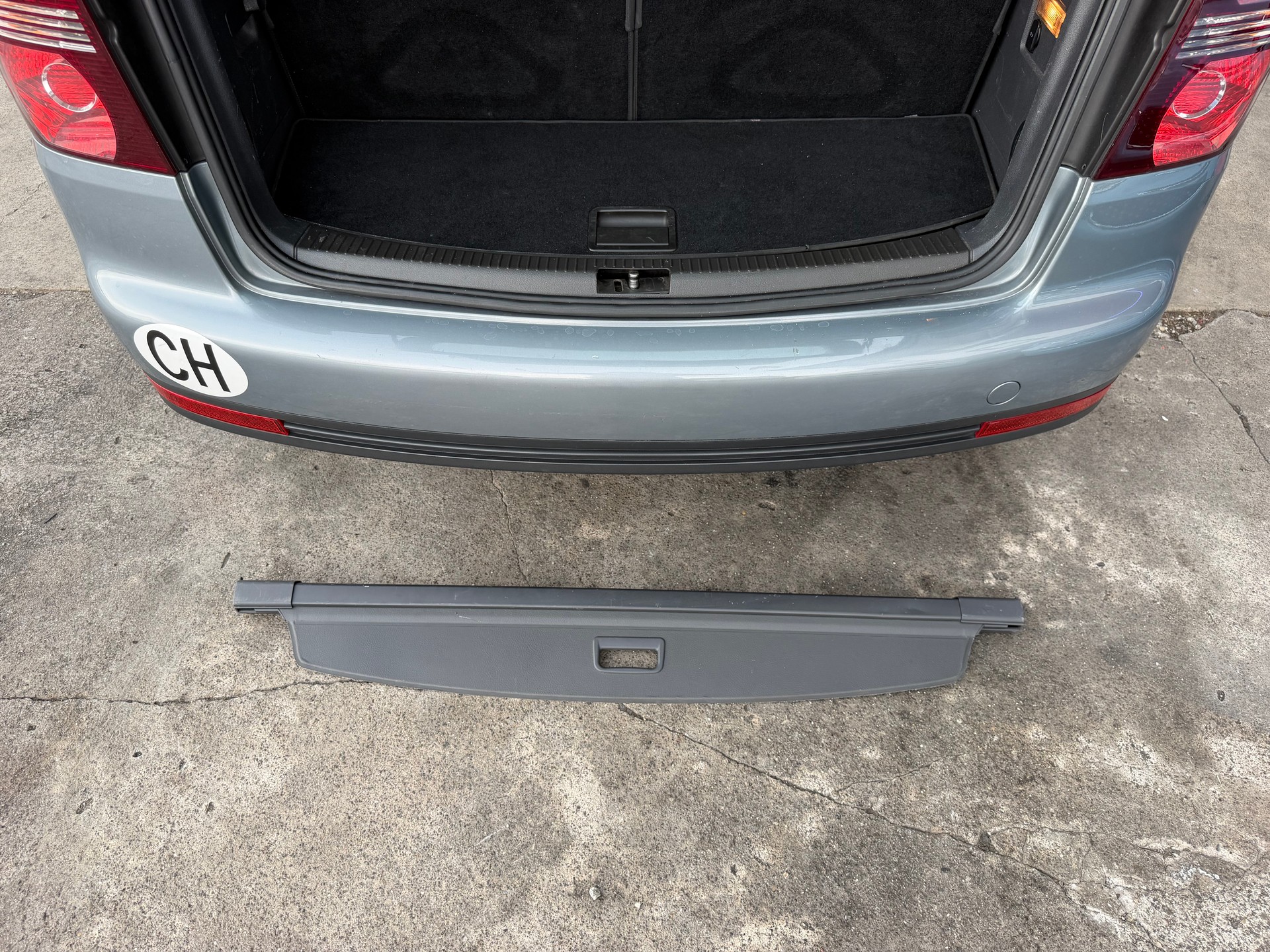 VW Touran 1.9 TDI BlueMotion Highline 7Plätzer-image-17