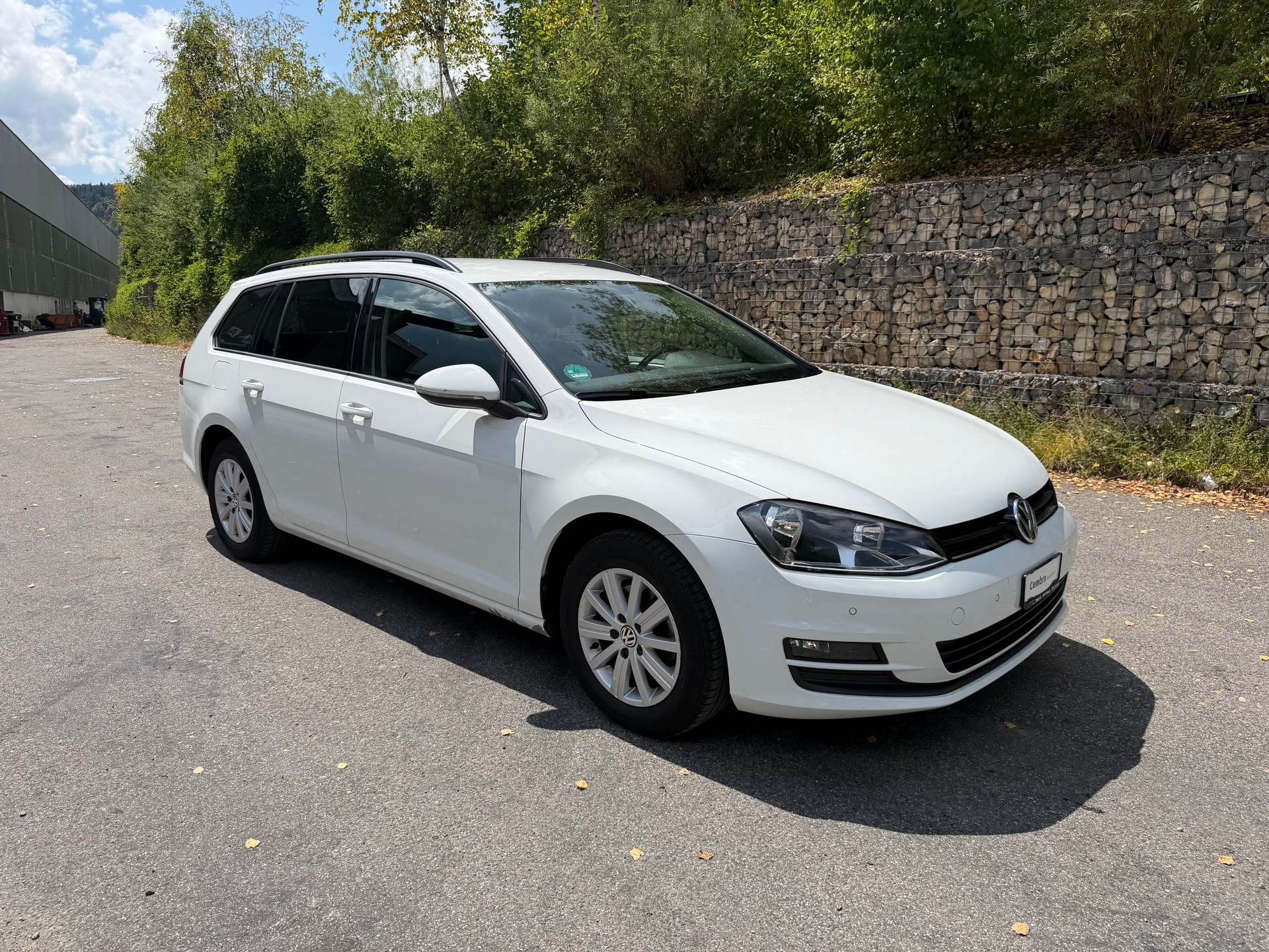VW Golf Variant 1.6 TDI Trendline 4Motion-image-0