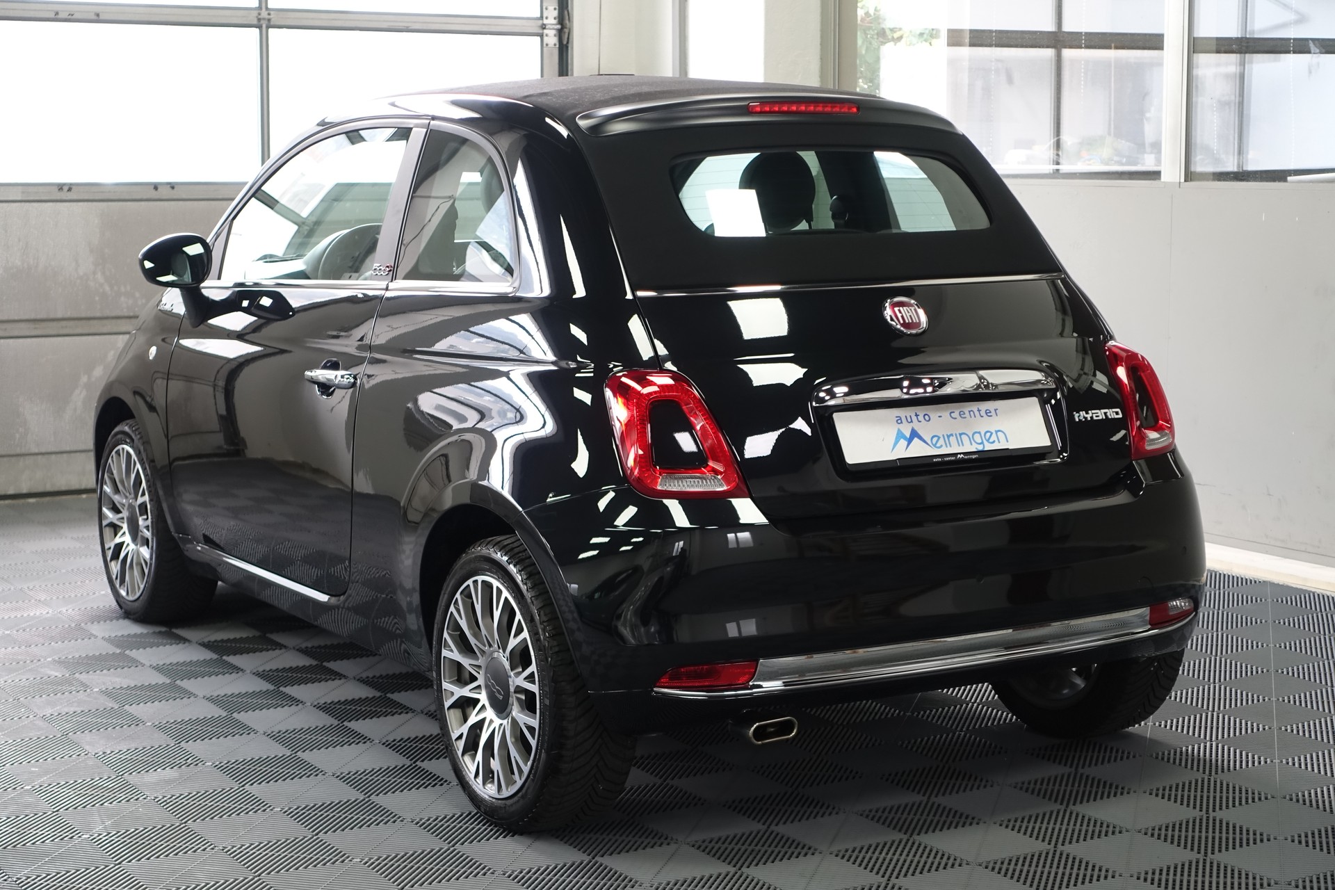 FIAT 500 1.0 Hybrid Dolcevita-image-5