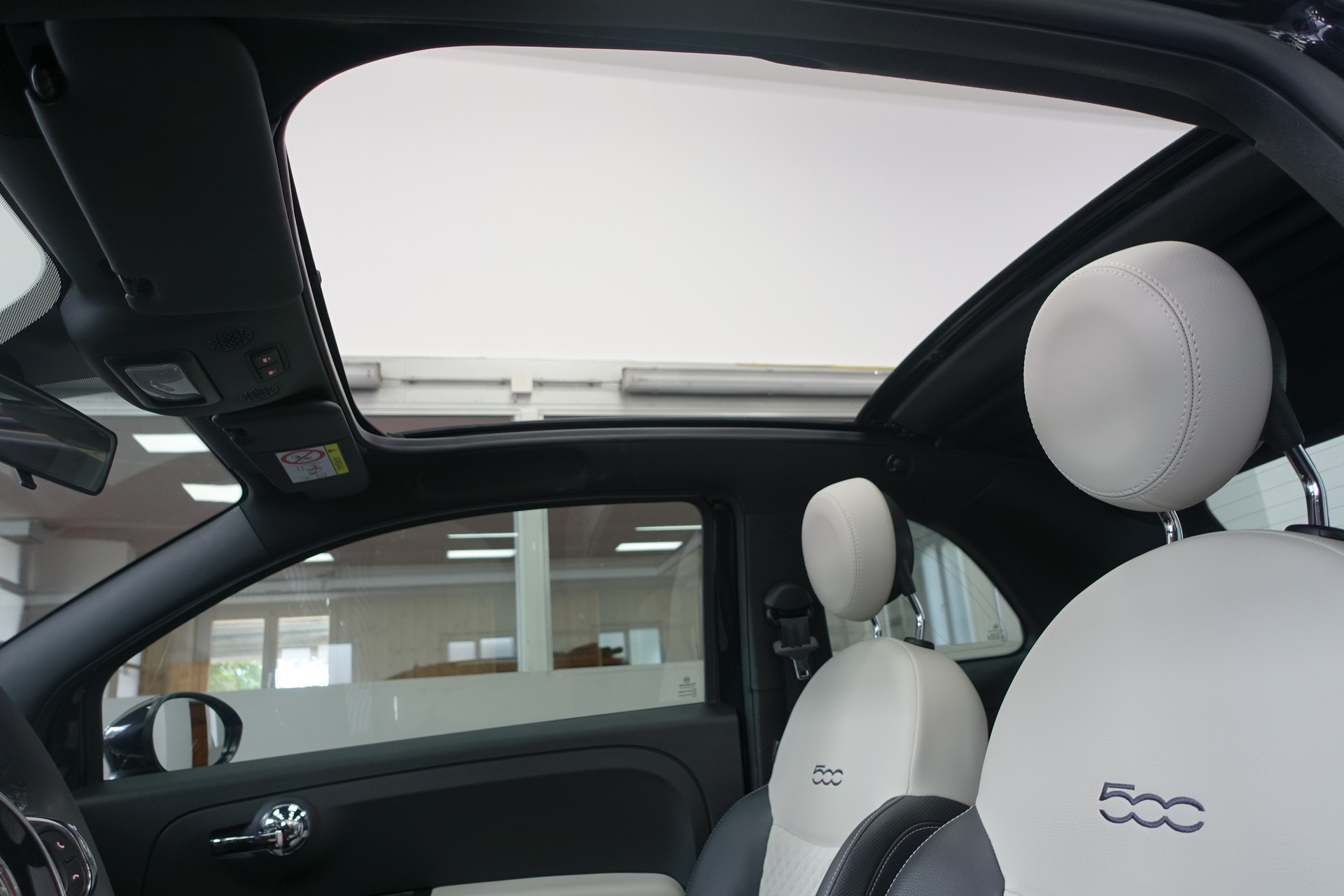 FIAT 500 1.0 Hybrid Dolcevita-image-21