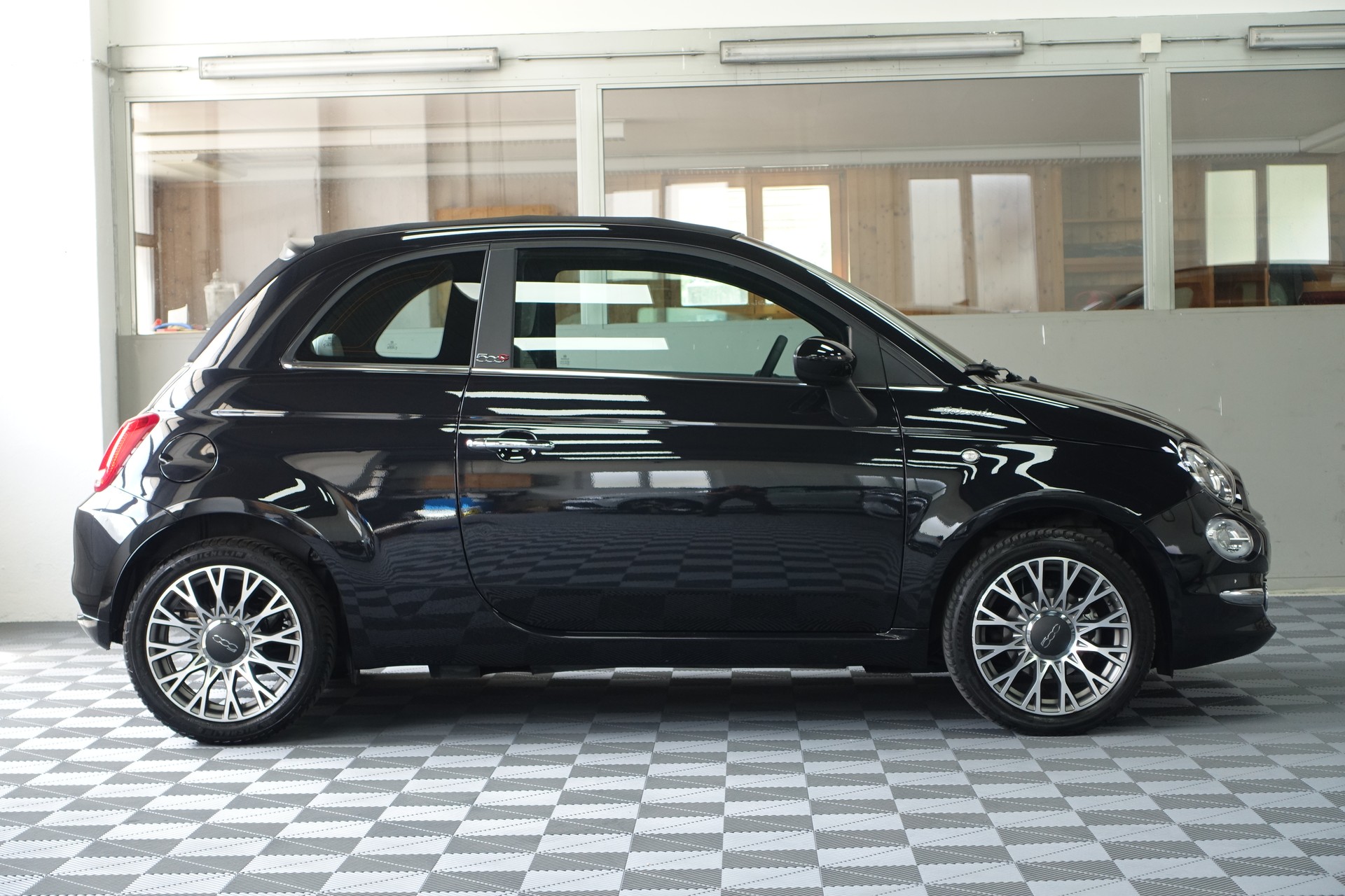 FIAT 500 1.0 Hybrid Dolcevita-image-4
