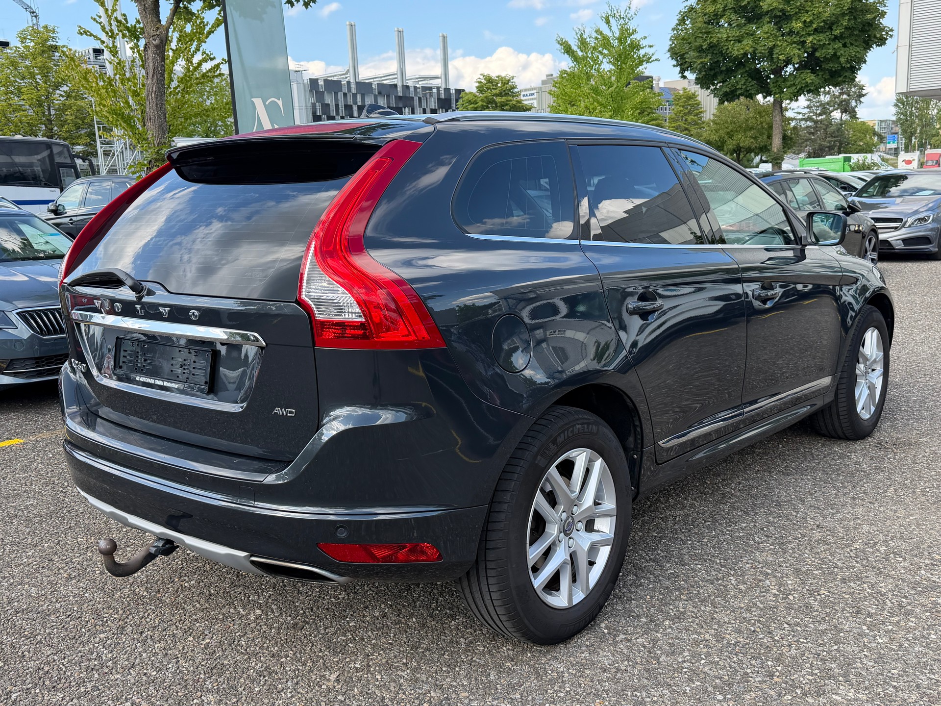 VOLVO XC60 T5 AWD Summum Geartronic **MFK 08.07.2026**-image-4