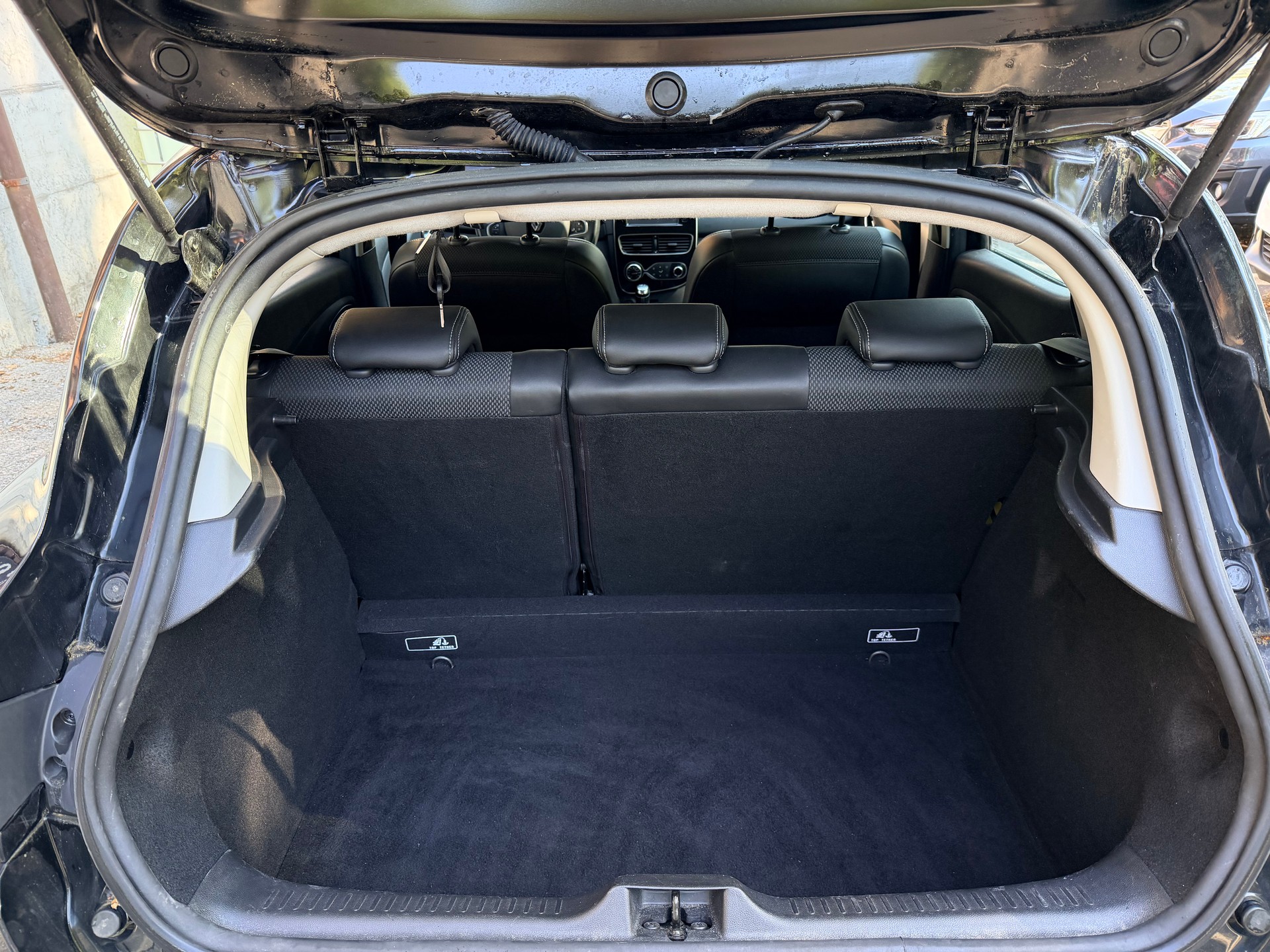 RENAULT Clio 0.9 12V Intens-image-3