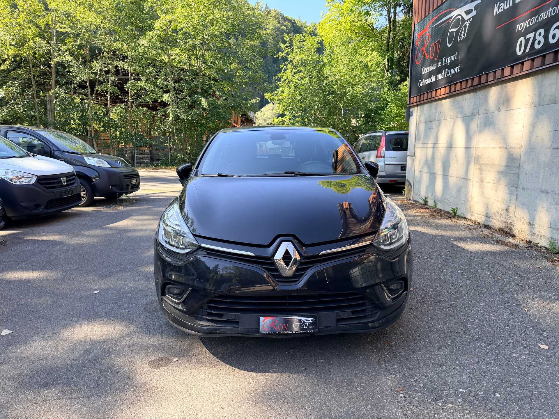 RENAULT Clio 0.9 12V Intens-image-1