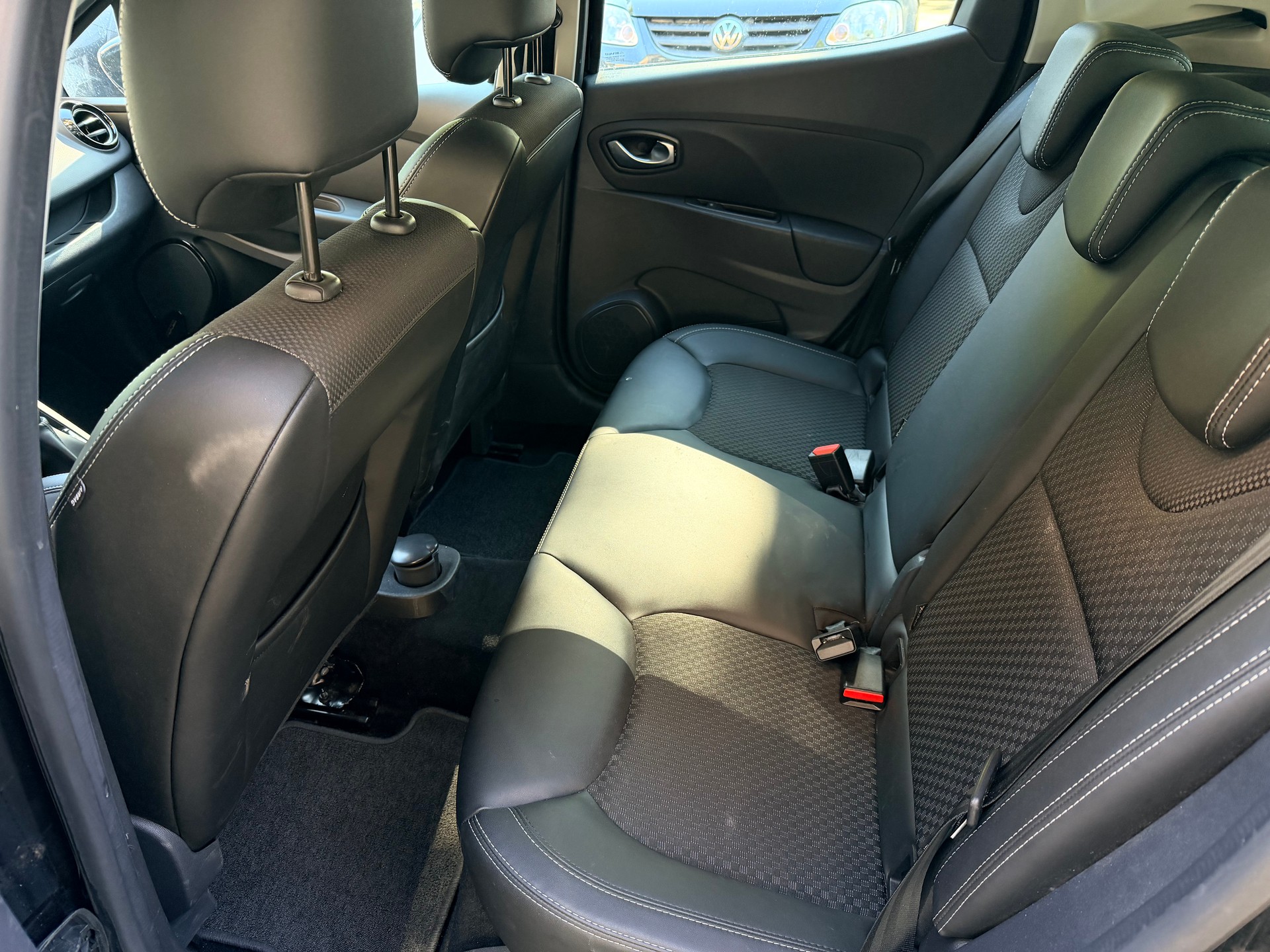 RENAULT Clio 0.9 12V Intens-image-4