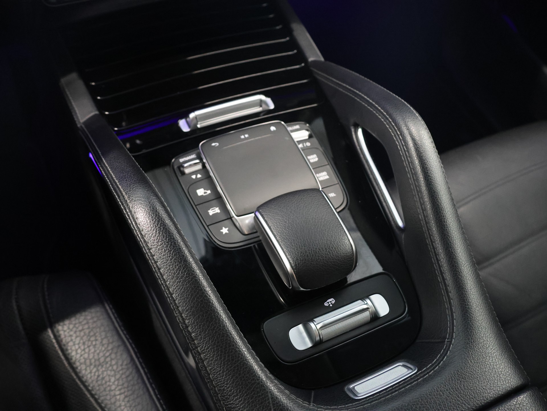 MERCEDES-BENZ GLE Coupé 400 d 4Matic 9G-Tronic *Burmester* *Panoramadach* *360 Kamera*-image-26