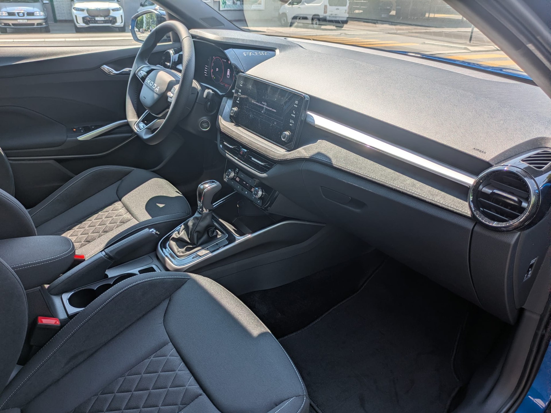 SKODA Fabia 1.0 TSI Monte Carlo DSG-image-13