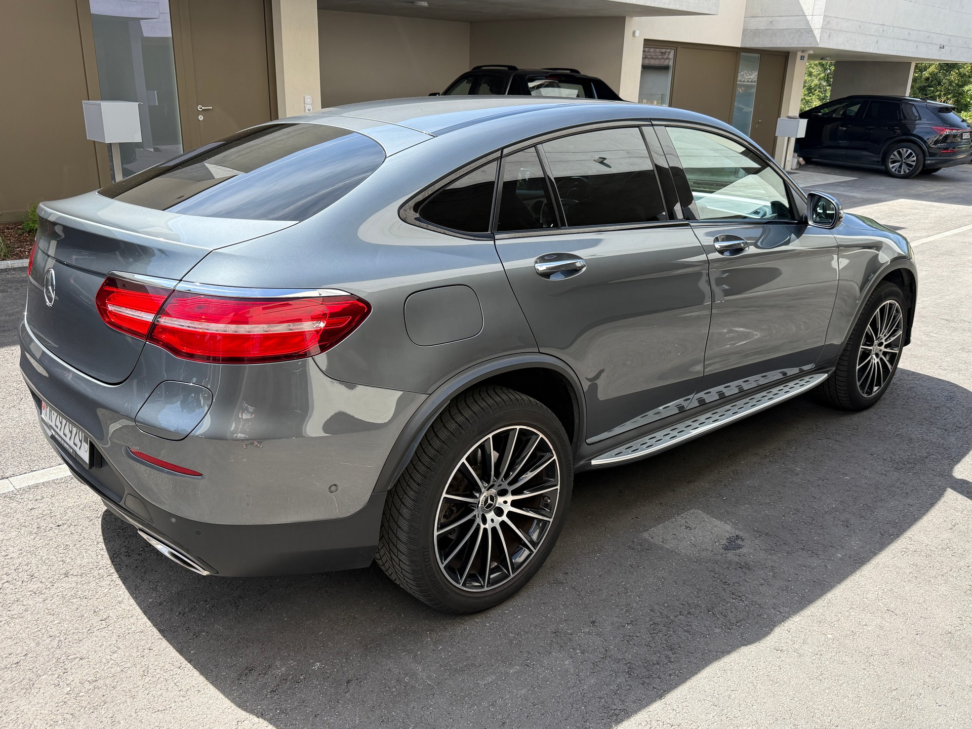 MERCEDES-BENZ GLC 350 e AMG Line 4m-image-3