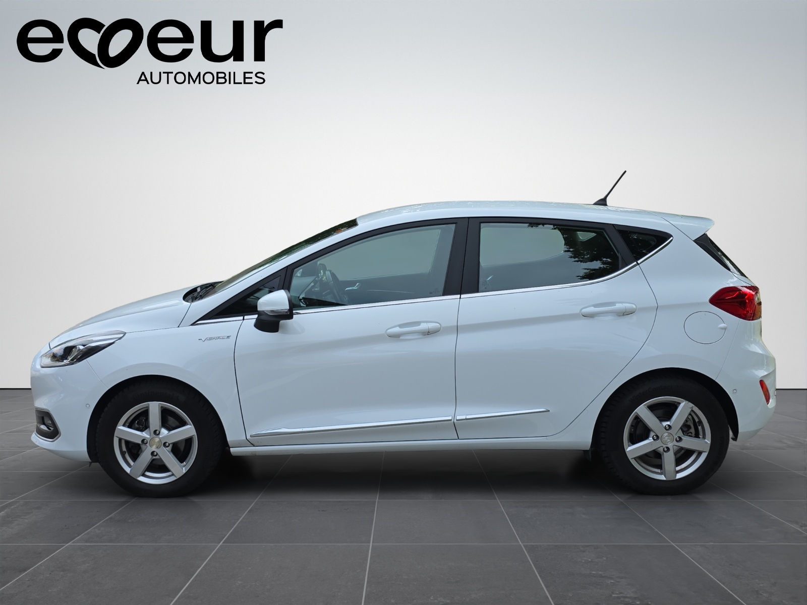 FORD Fiesta 1.0 EcoB 140 Vignale-image-2