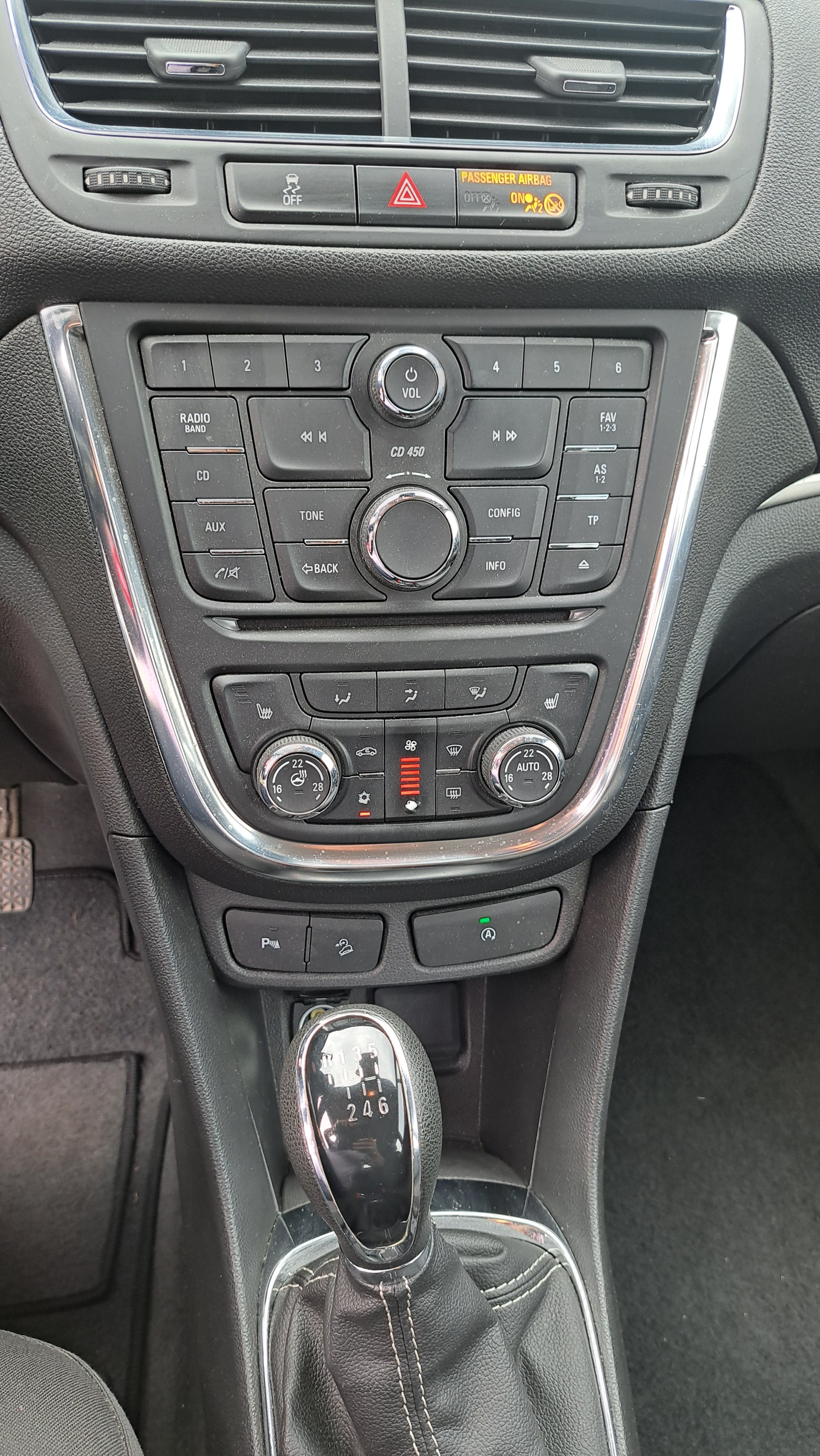 OPEL Mokka 1.4i 16V Turbo Drive 4WD-image-14
