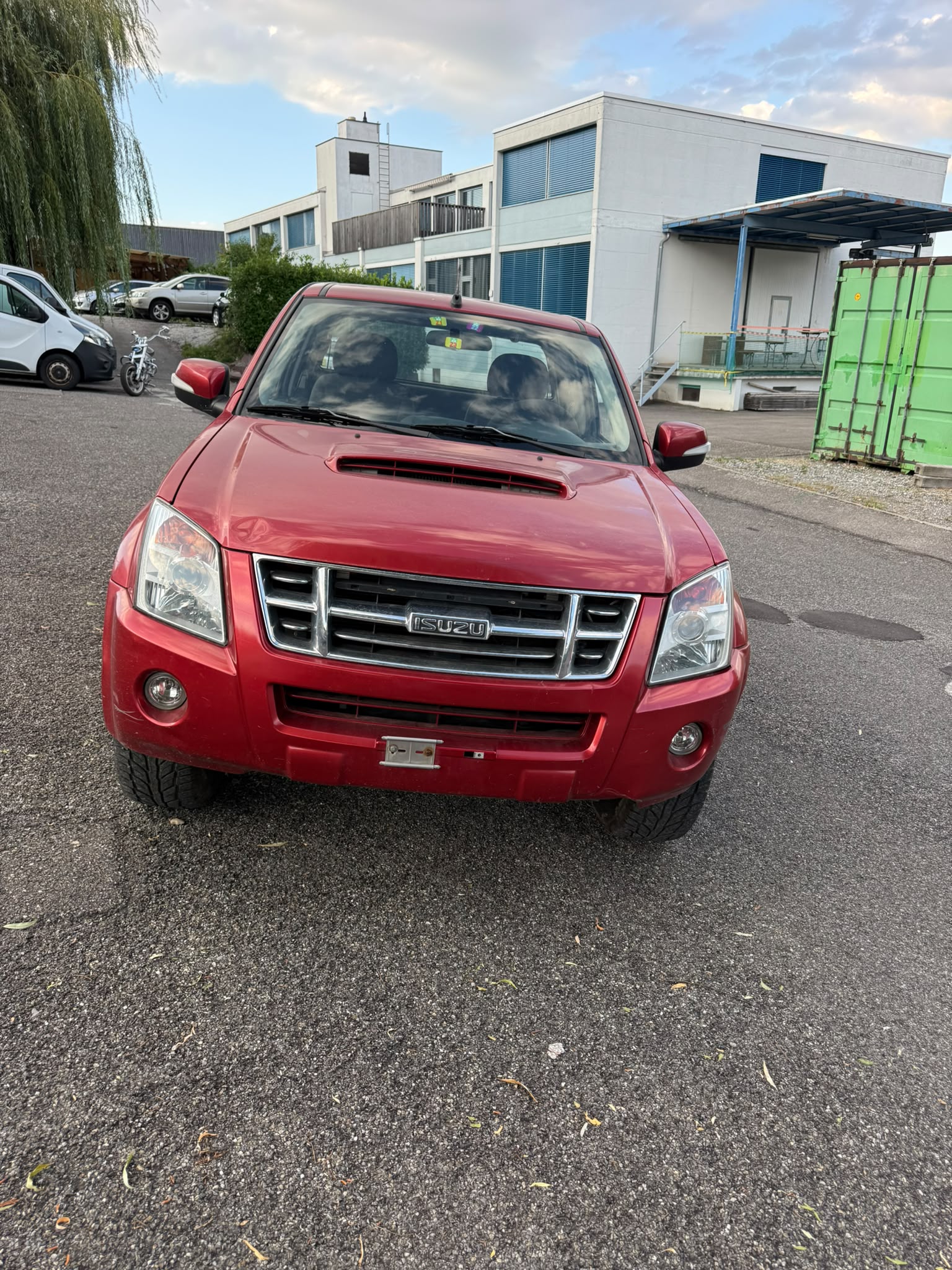 ISUZU D-MAX SpaceCab L 3.0 4x4-image-0