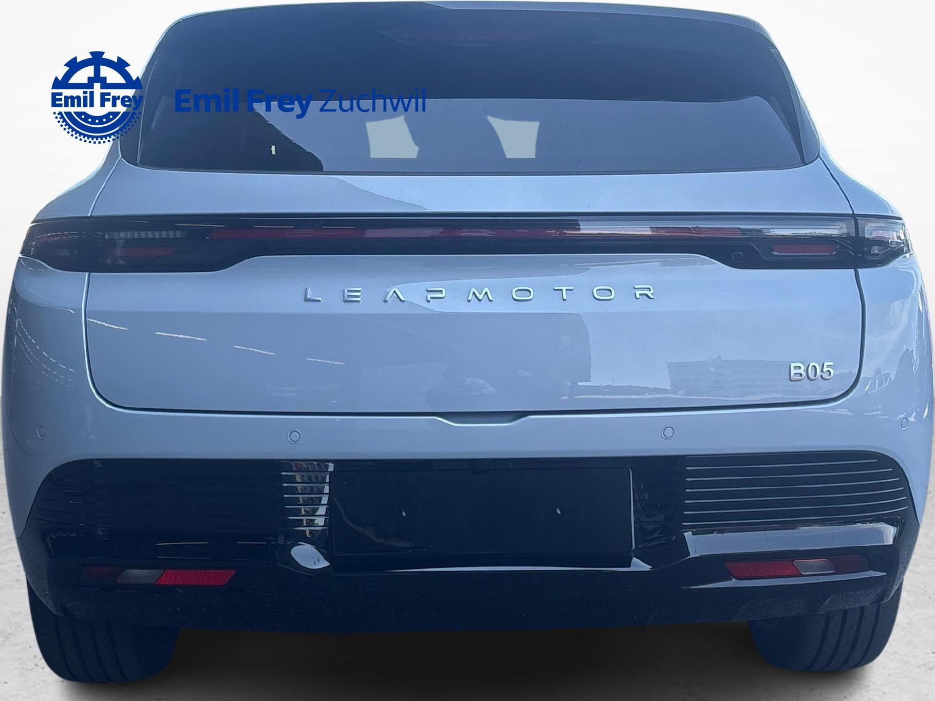 LEAPMOTOR B05 EV-image-7