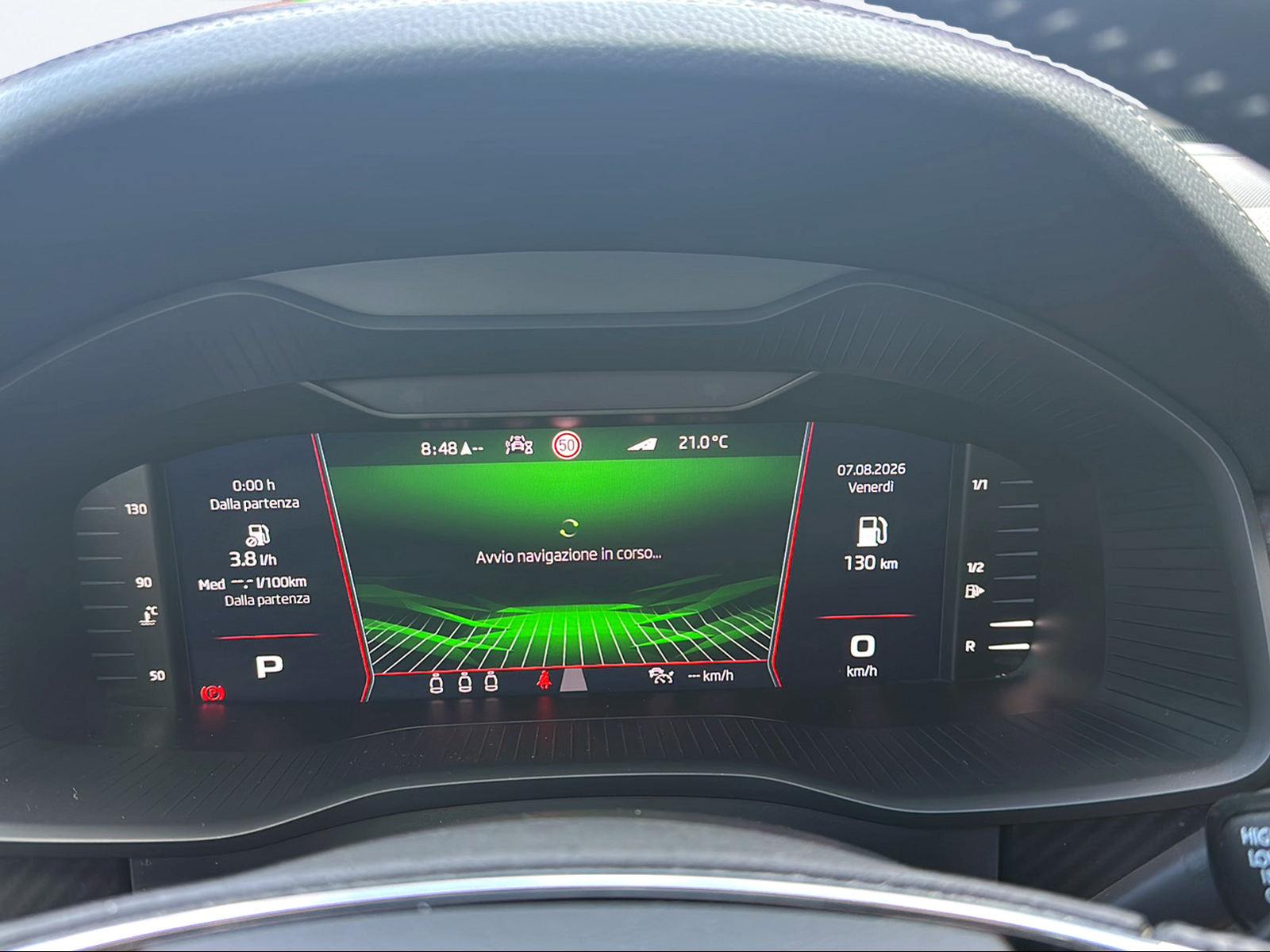 SKODA Kodiaq 2.0 TSI 4x4 SportLine-image-11