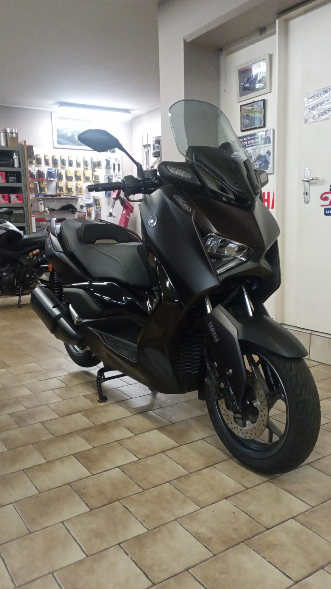 YAMAHA X-Max 300 Tech Max-image-4