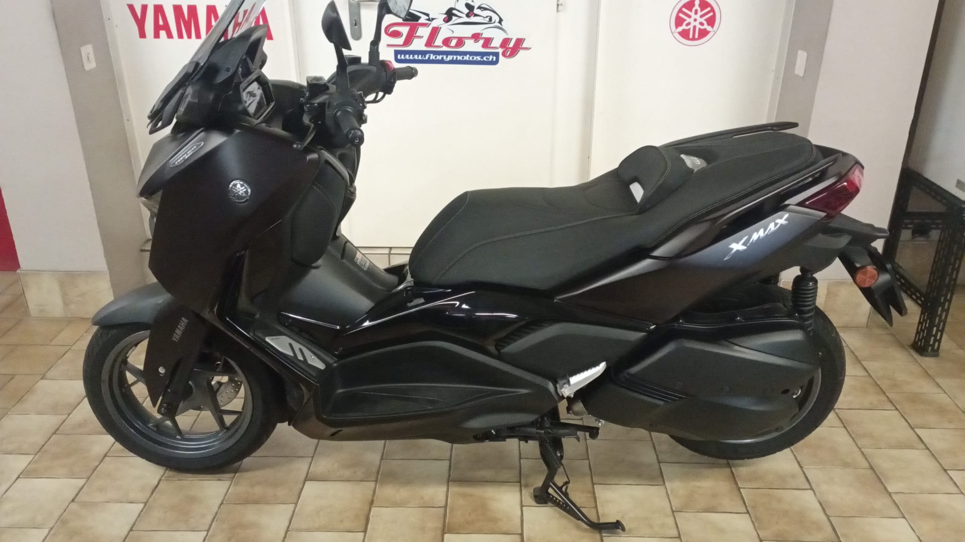YAMAHA X-Max 300 Tech Max-image-1