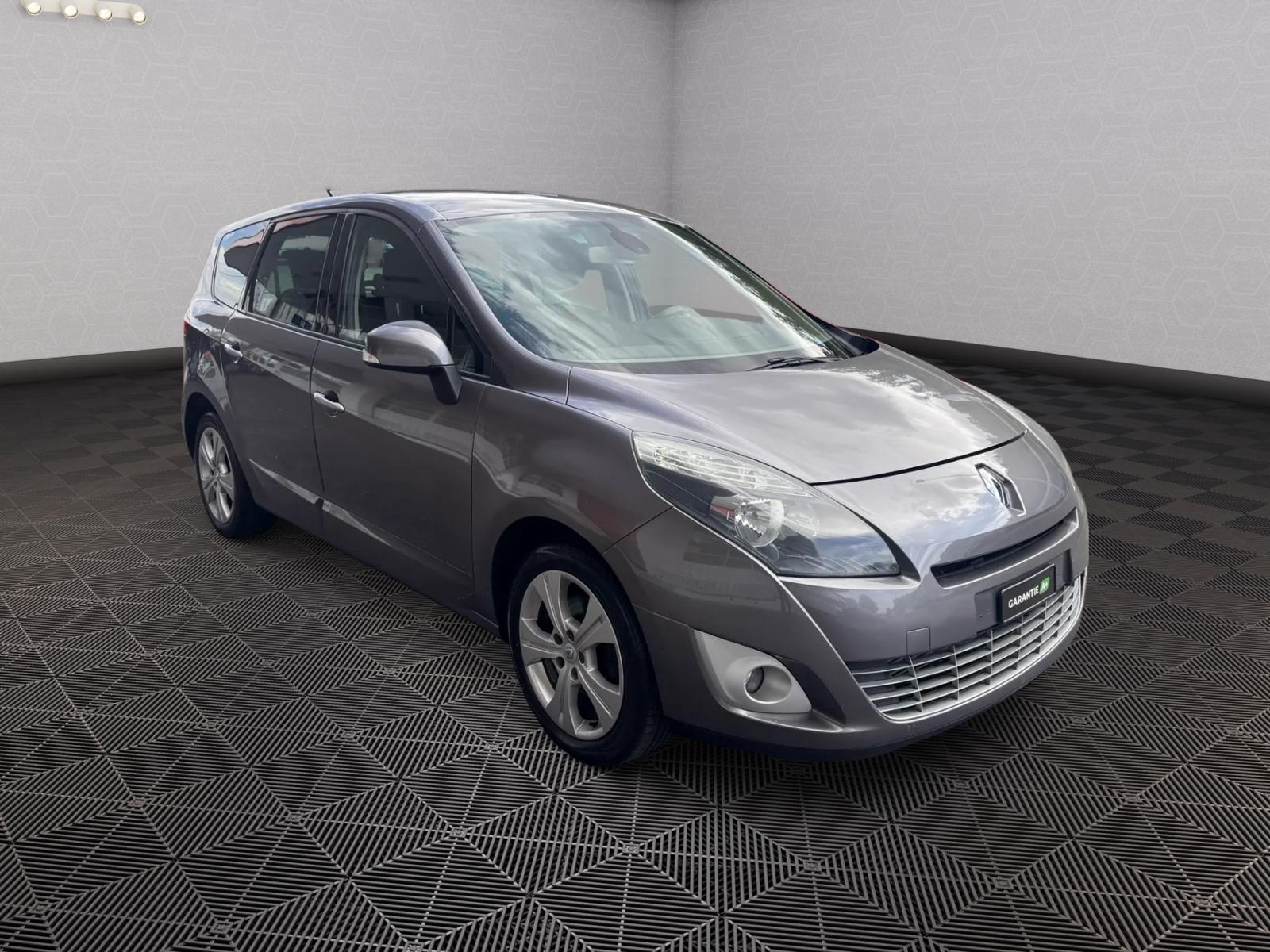 RENAULT Scénic 1.4 16V Turbo Dynamique-image-5