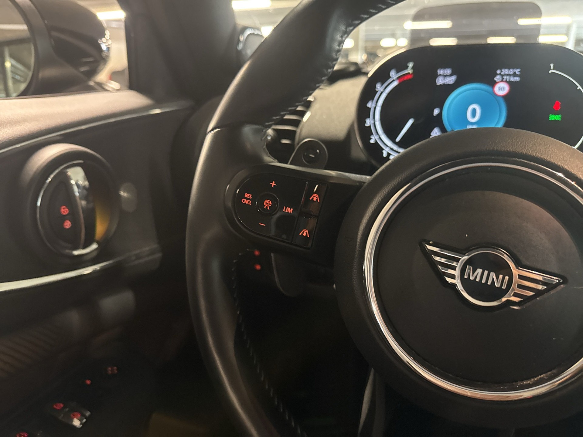 MINI Clubman Cooper S ALL4 Steptronic-image-14