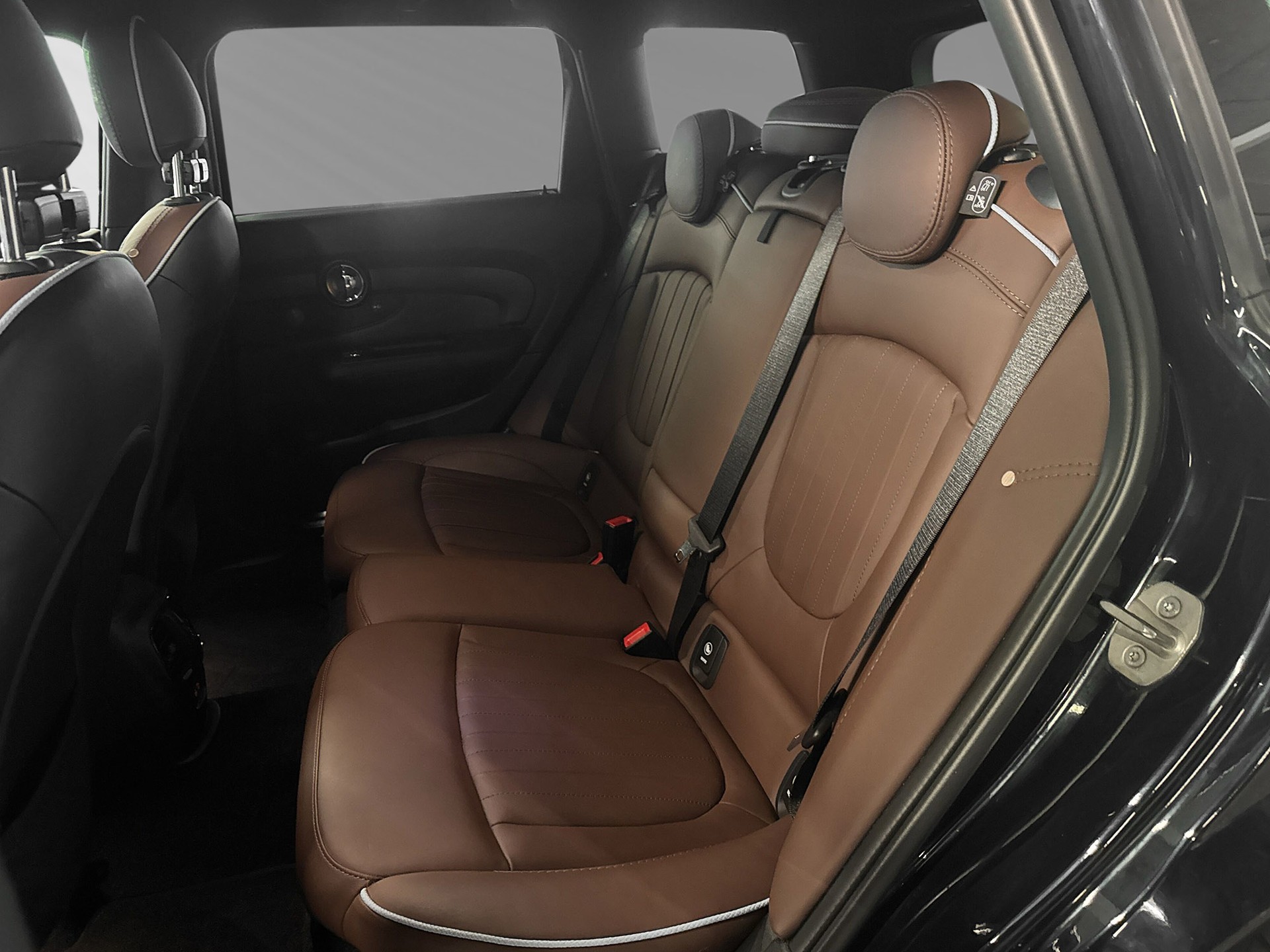MINI Clubman Cooper S ALL4 Steptronic-image-6