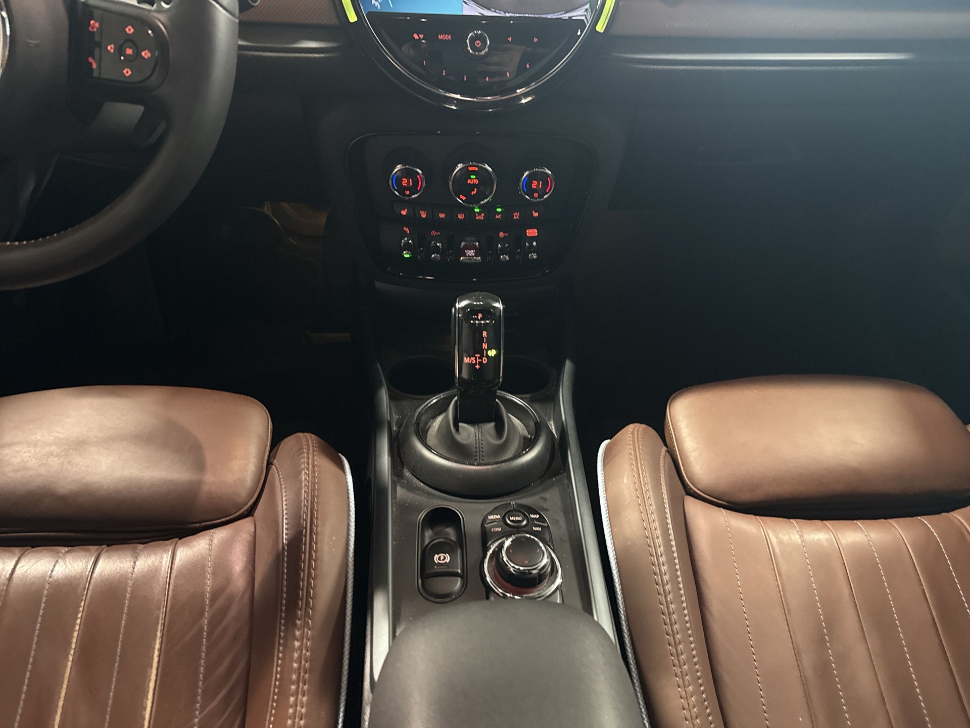 MINI Clubman Cooper S ALL4 Steptronic-image-12