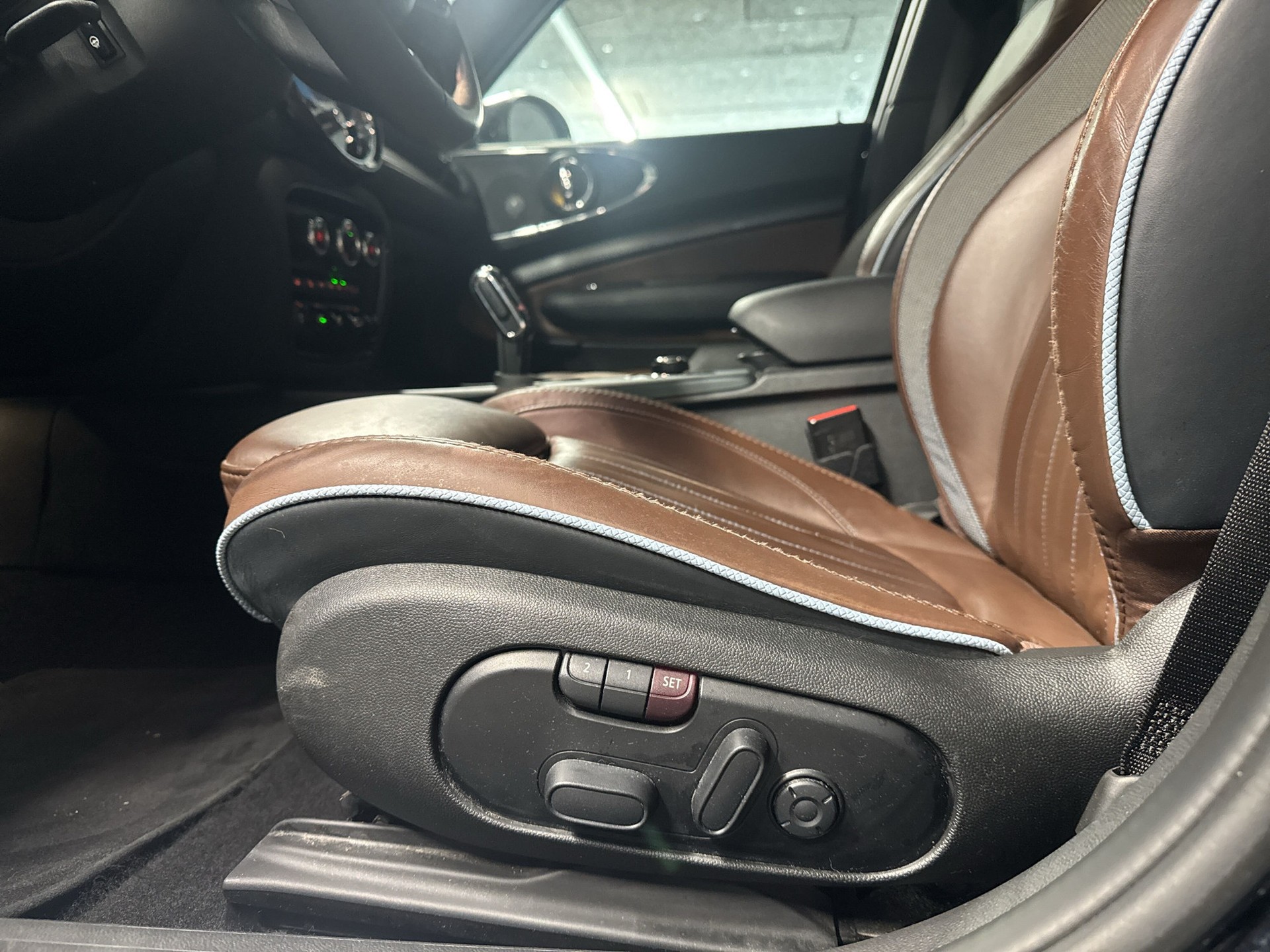 MINI Clubman Cooper S ALL4 Steptronic-image-18