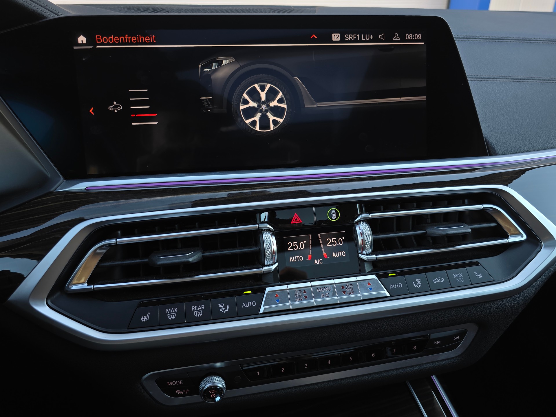 BMW X7 xDrive 40i Steptronic Luftfederung 7-Sitzer-image-28