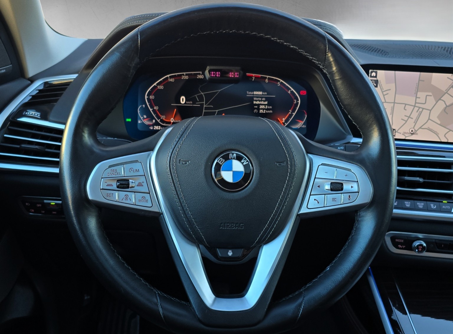 BMW X7 xDrive 40i Steptronic Luftfederung 7-Sitzer-image-13