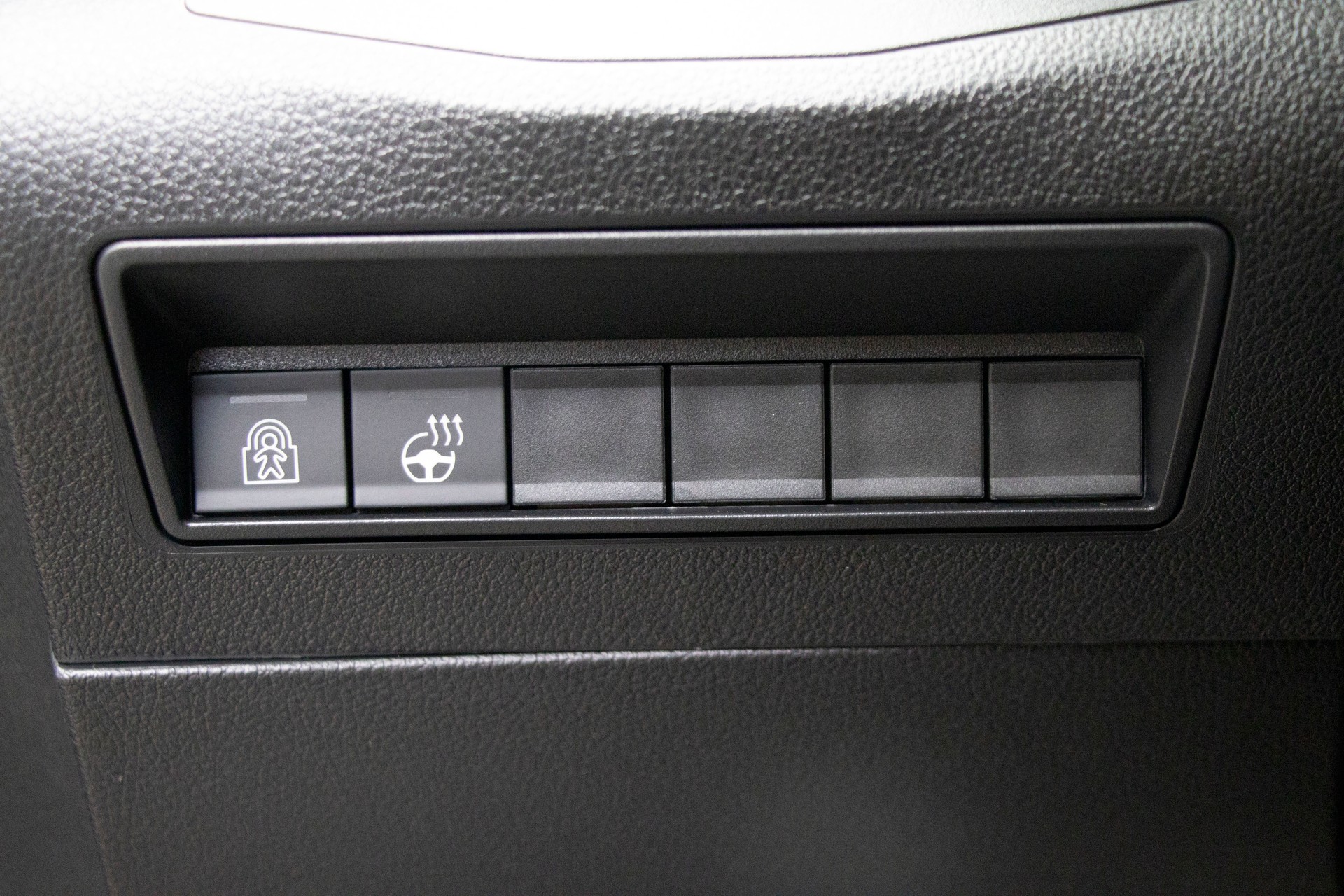 PEUGEOT Rifter 1.5 BlueHDi GT EAT8-image-9