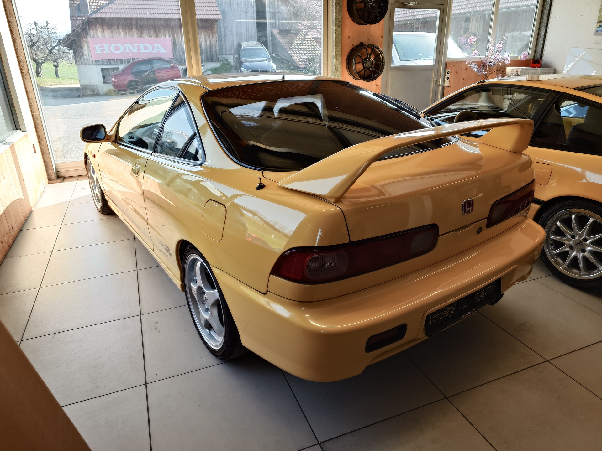 HONDA Integra Type-R 1.8 VTEC-image-12