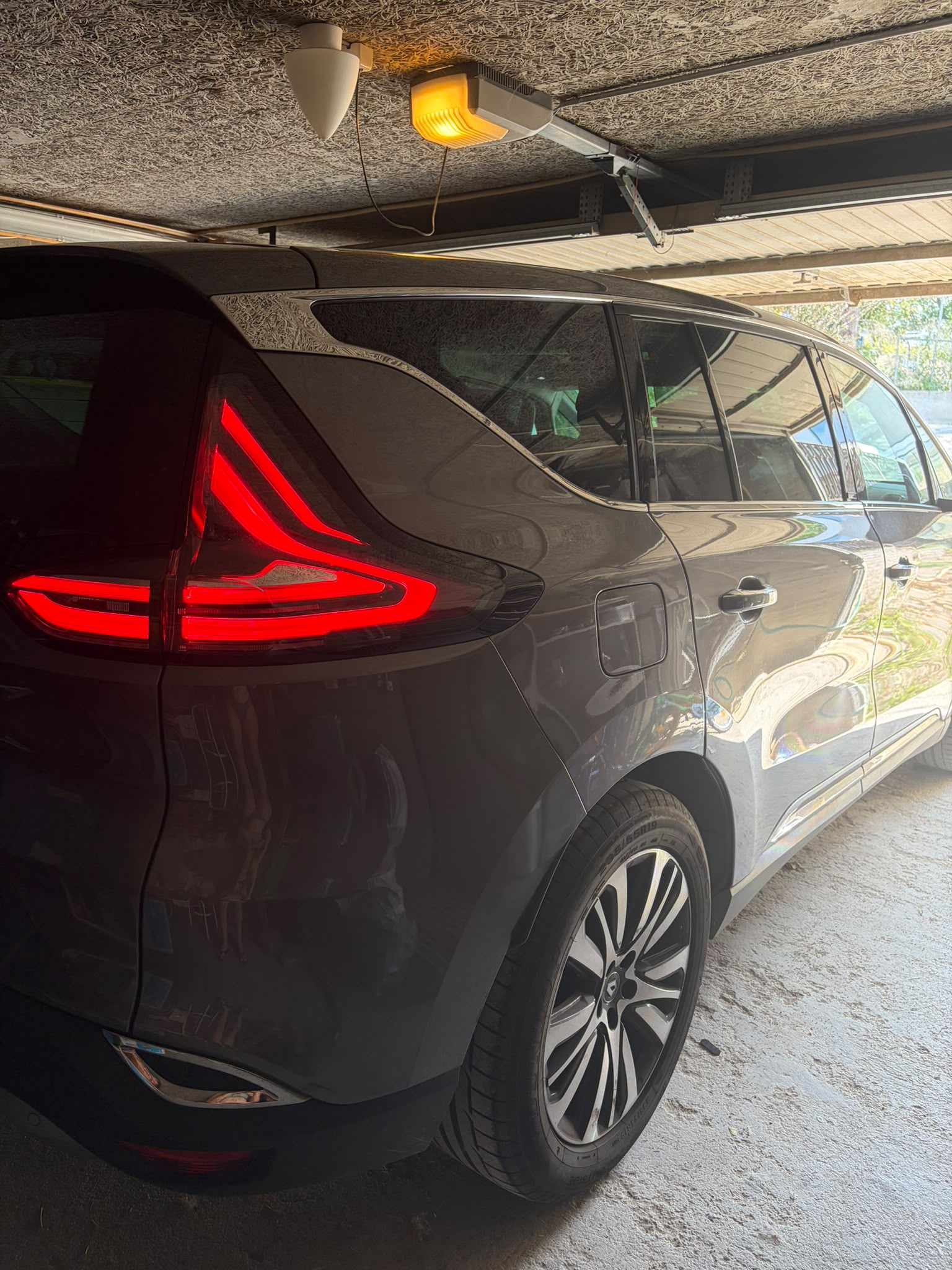 RENAULT 1.6 TCe Initiale EDC-image-4