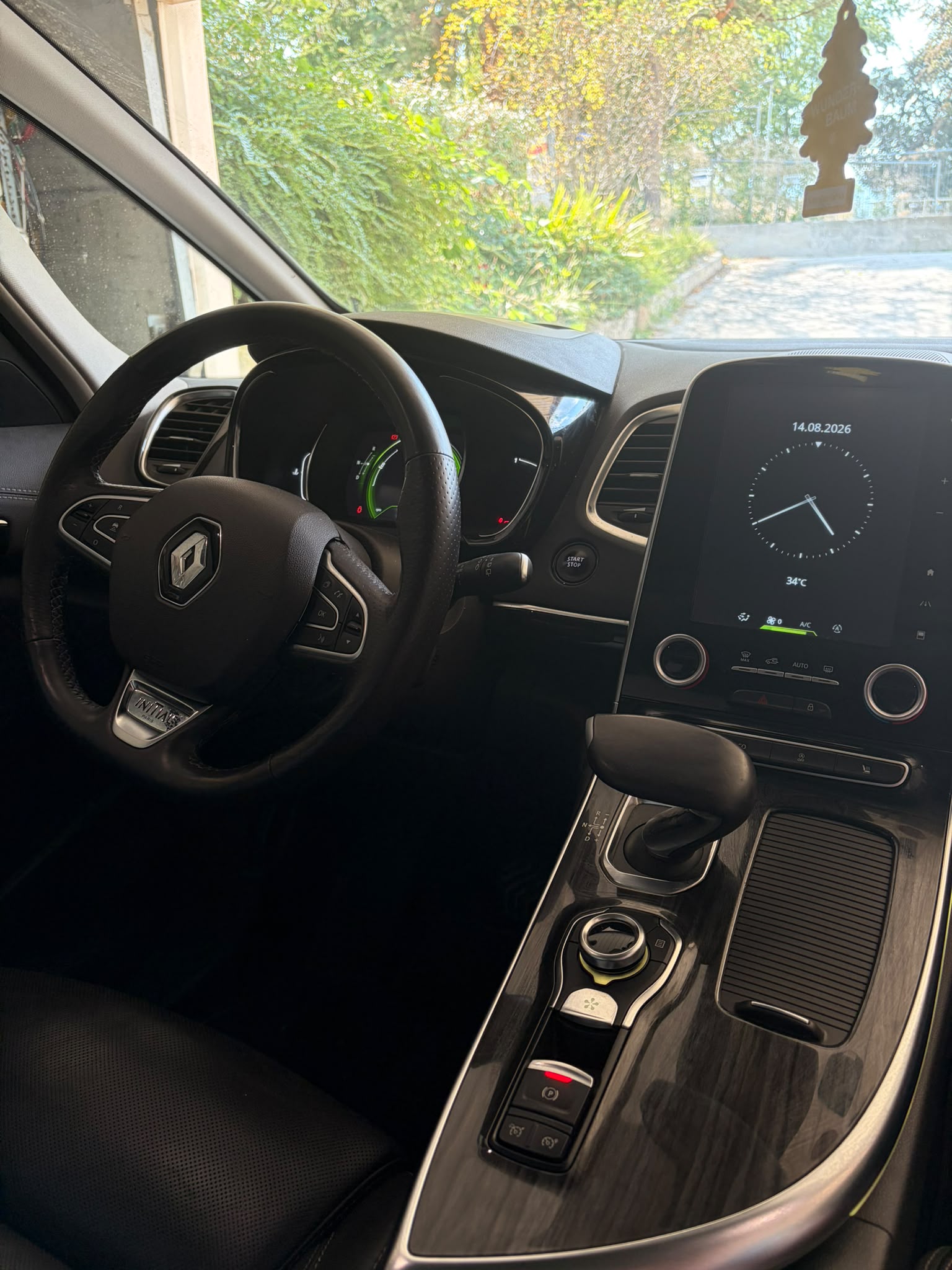 RENAULT 1.6 TCe Initiale EDC-image-2