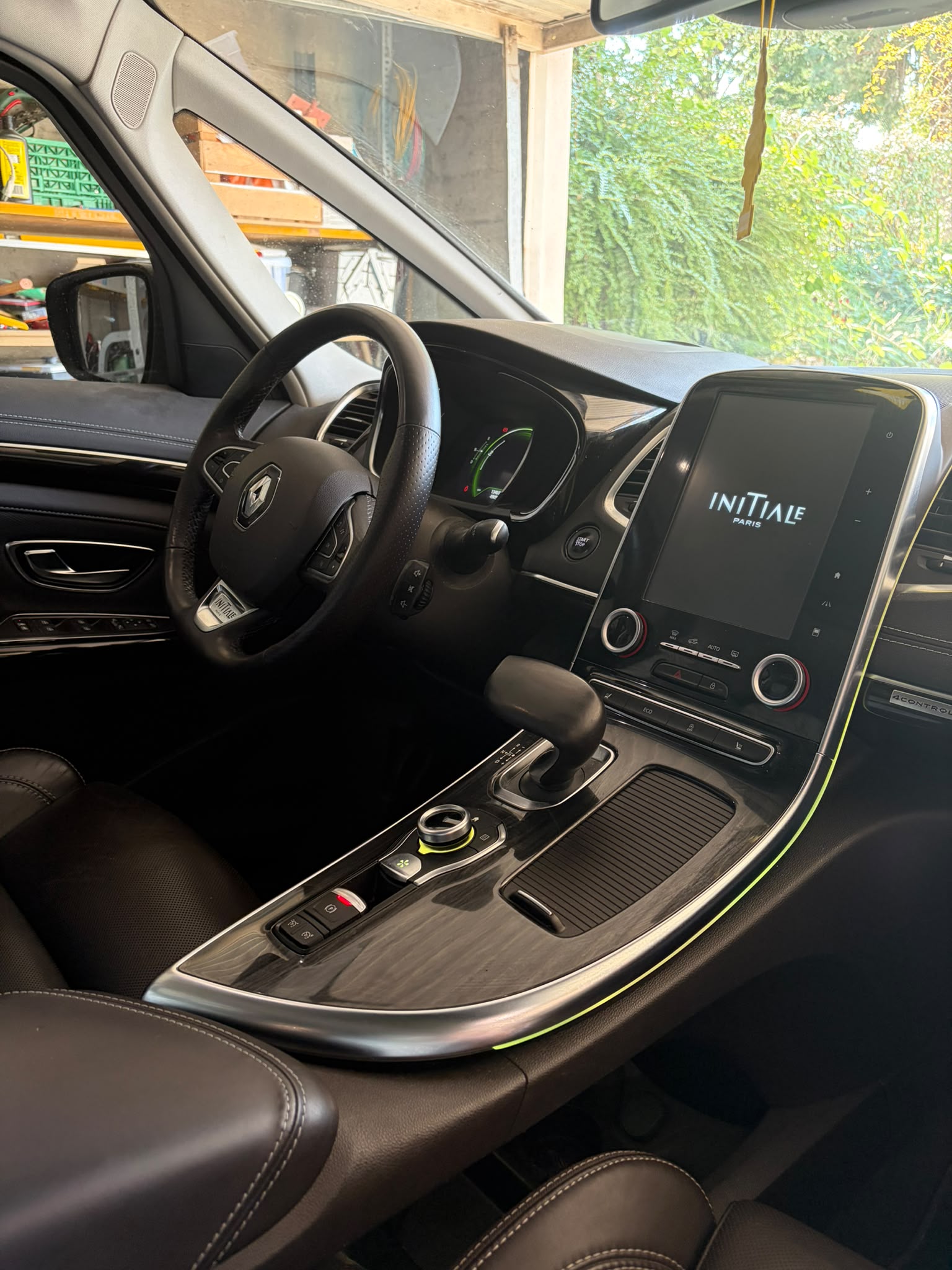RENAULT 1.6 TCe Initiale EDC-image-1
