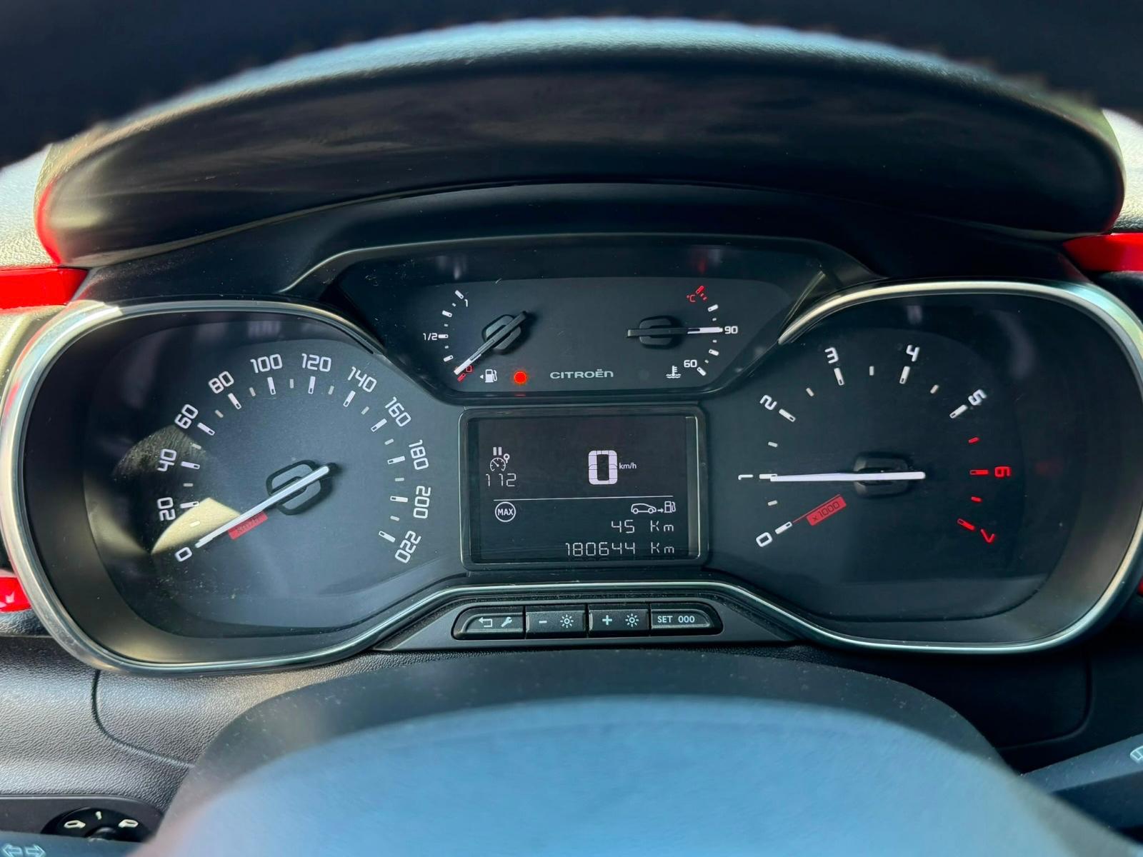 CITROEN C3 1.2i PureTech Feel-image-8