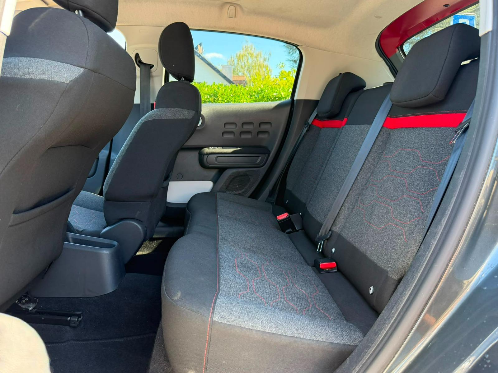 CITROEN C3 1.2i PureTech Feel-image-19