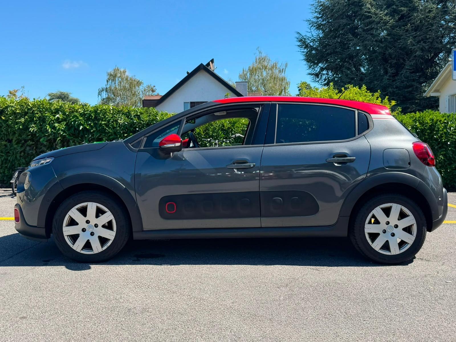 CITROEN C3 1.2i PureTech Feel-image-2