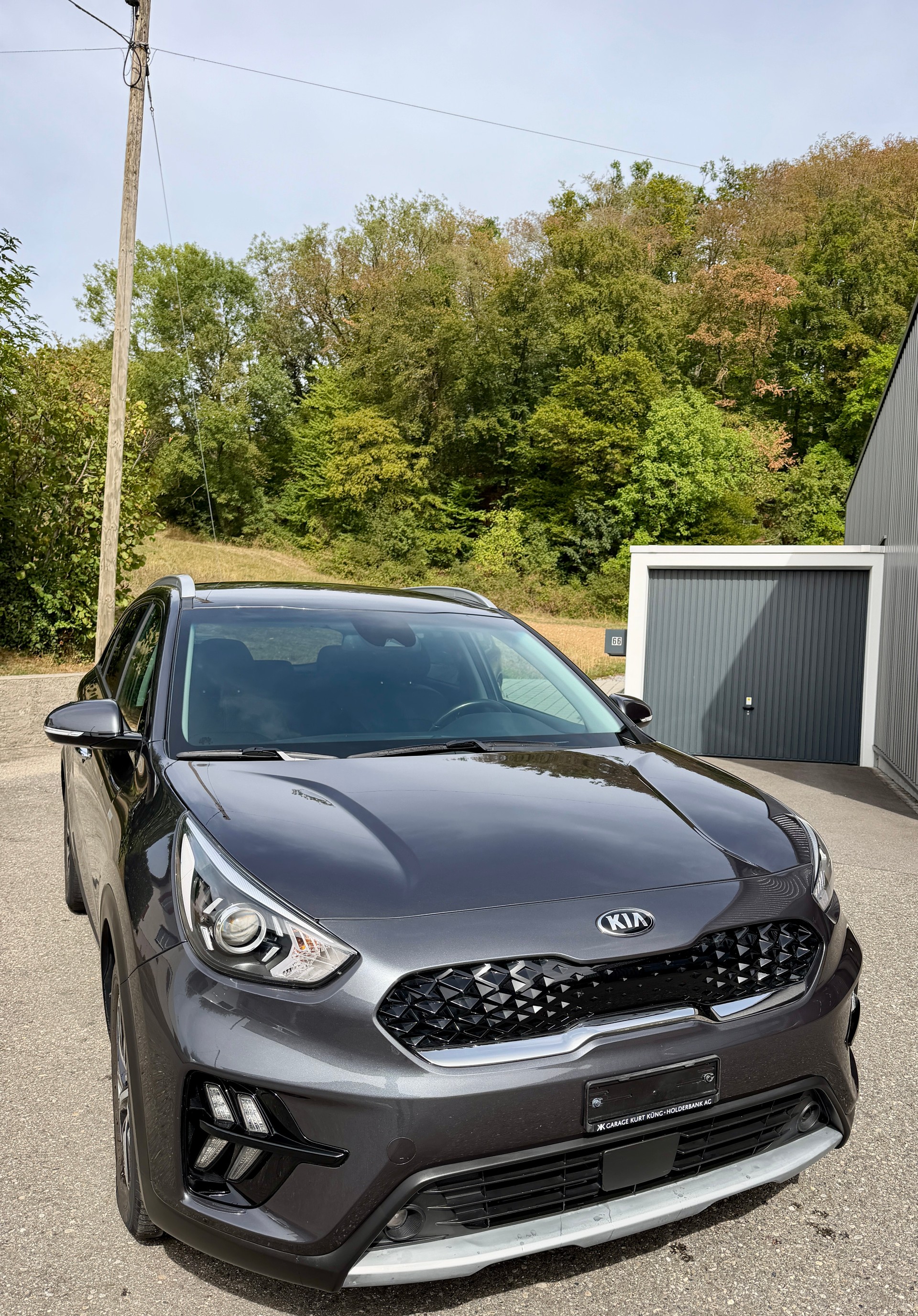 KIA Niro 1.6GDi Hybrid Power DCT-image-3