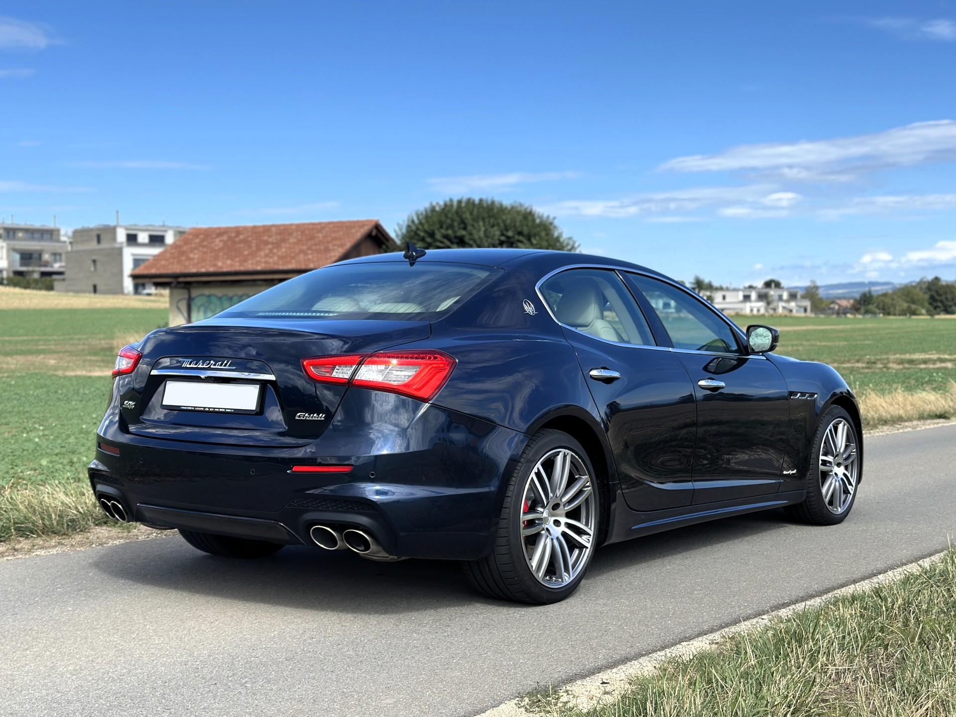 MASERATI Ghibli S Q4 3.0 V6 GranSport-image-7