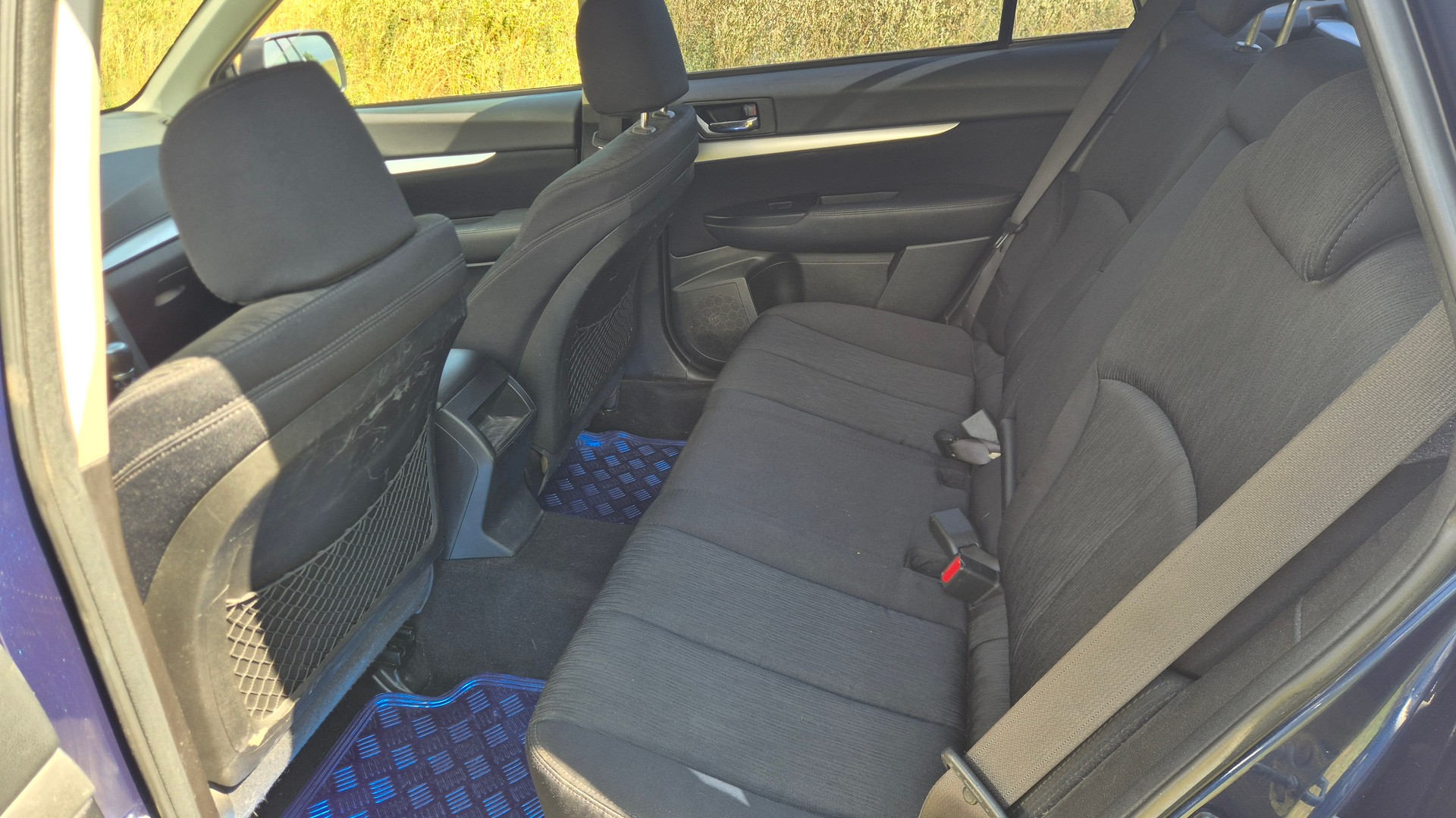 SUBARU Legacy 2.0i Swiss AWD-image-7