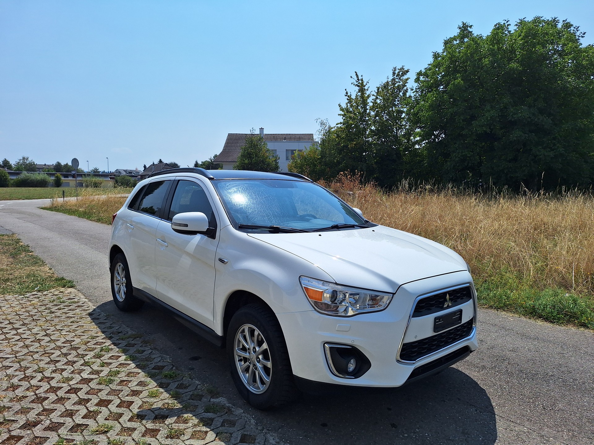 MITSUBISHI ASX 2.2 DID Intense 4WD Automatic-image-0