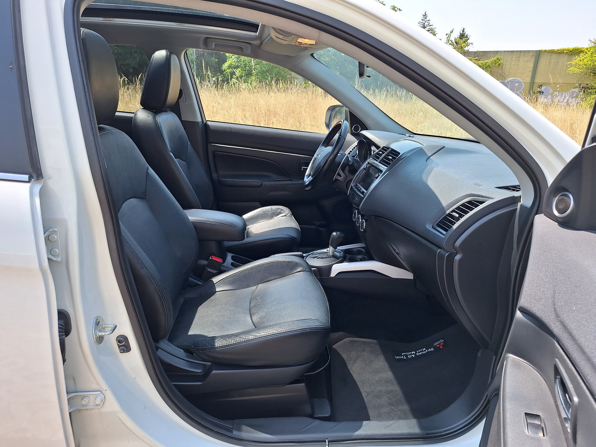MITSUBISHI ASX 2.2 DID Intense 4WD Automatic-image-7