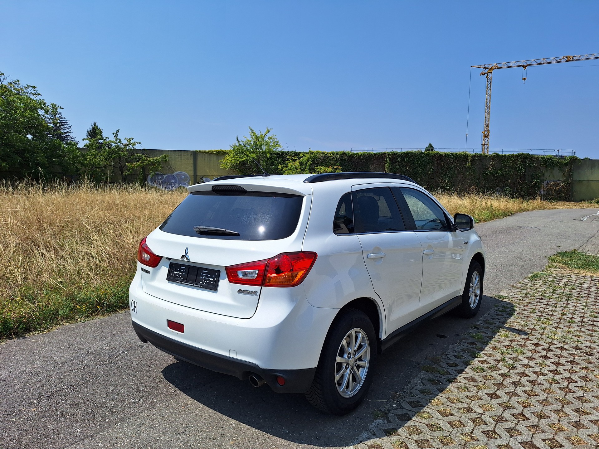 MITSUBISHI ASX 2.2 DID Intense 4WD Automatic-image-4