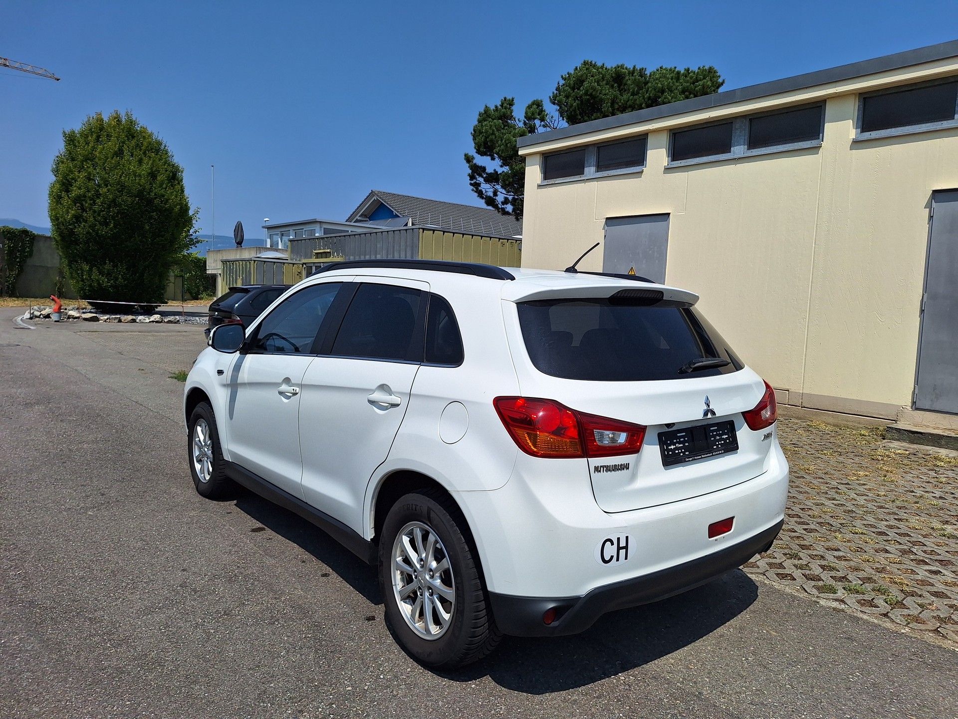 MITSUBISHI ASX 2.2 DID Intense 4WD Automatic-image-5
