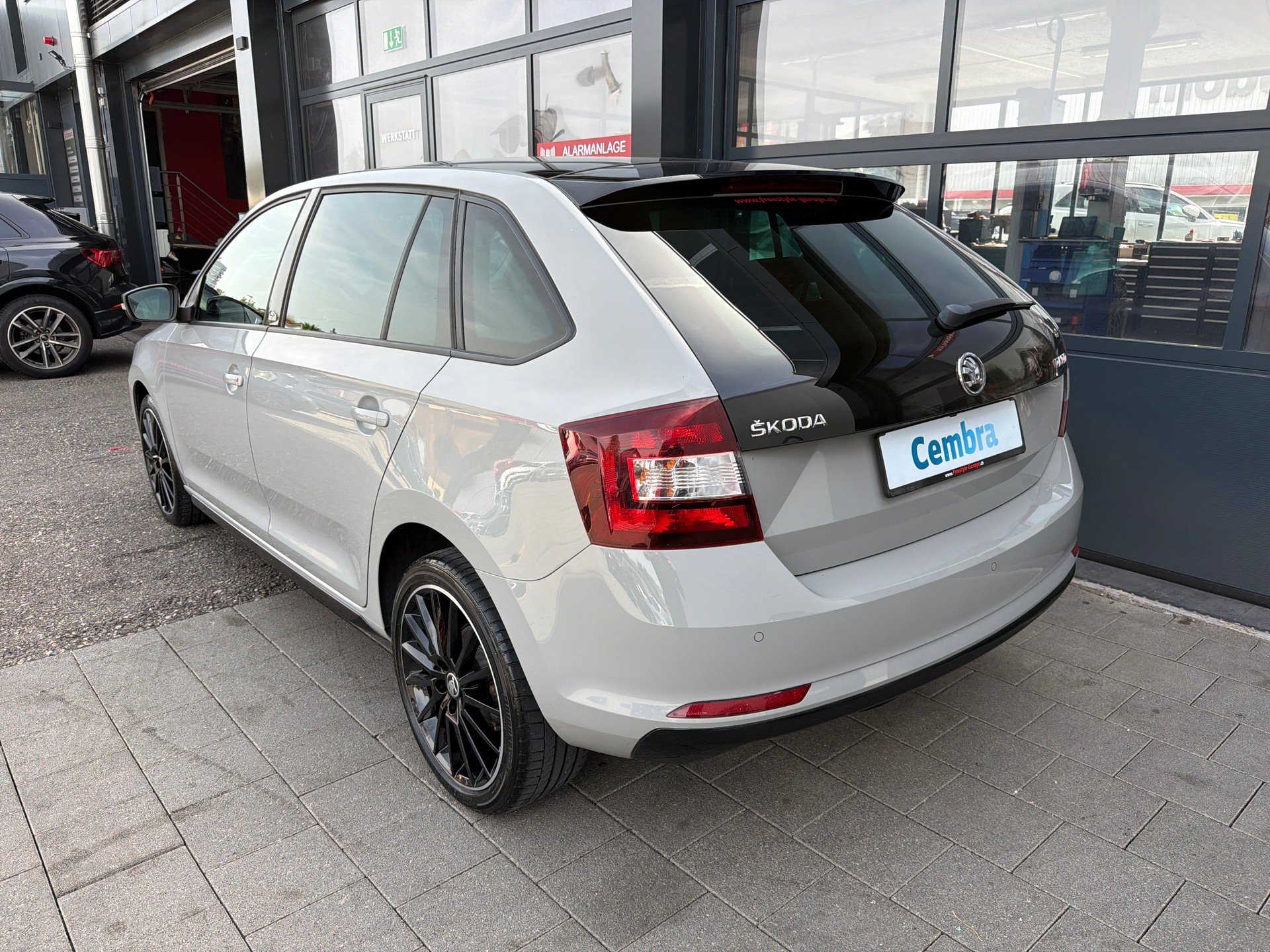 SKODA Rapid Spaceback 1.0 TSI Monte Carlo DSG-image-3