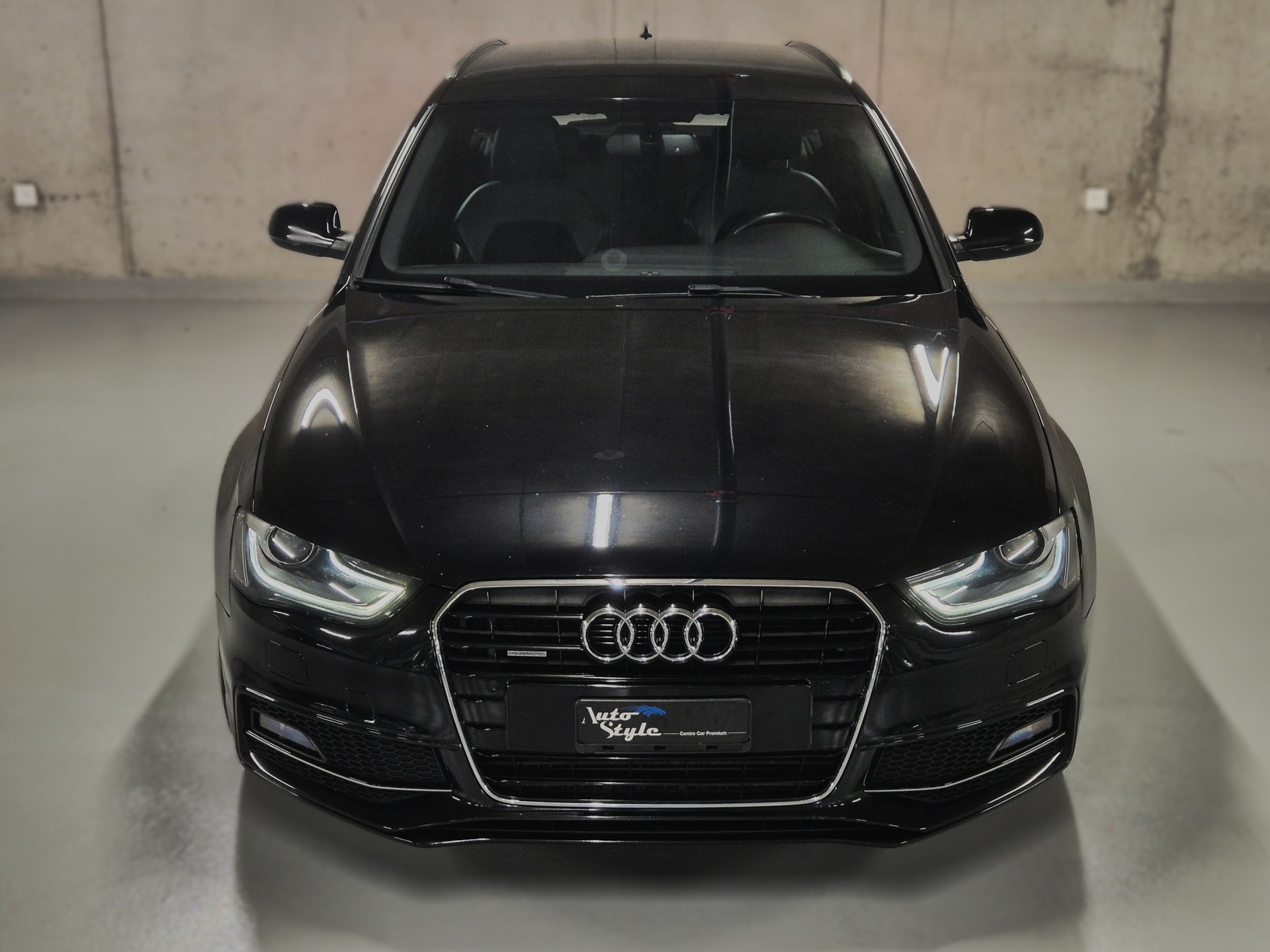 AUDI A4 Avant 3.0 TDI quattro S-tronic-image-1