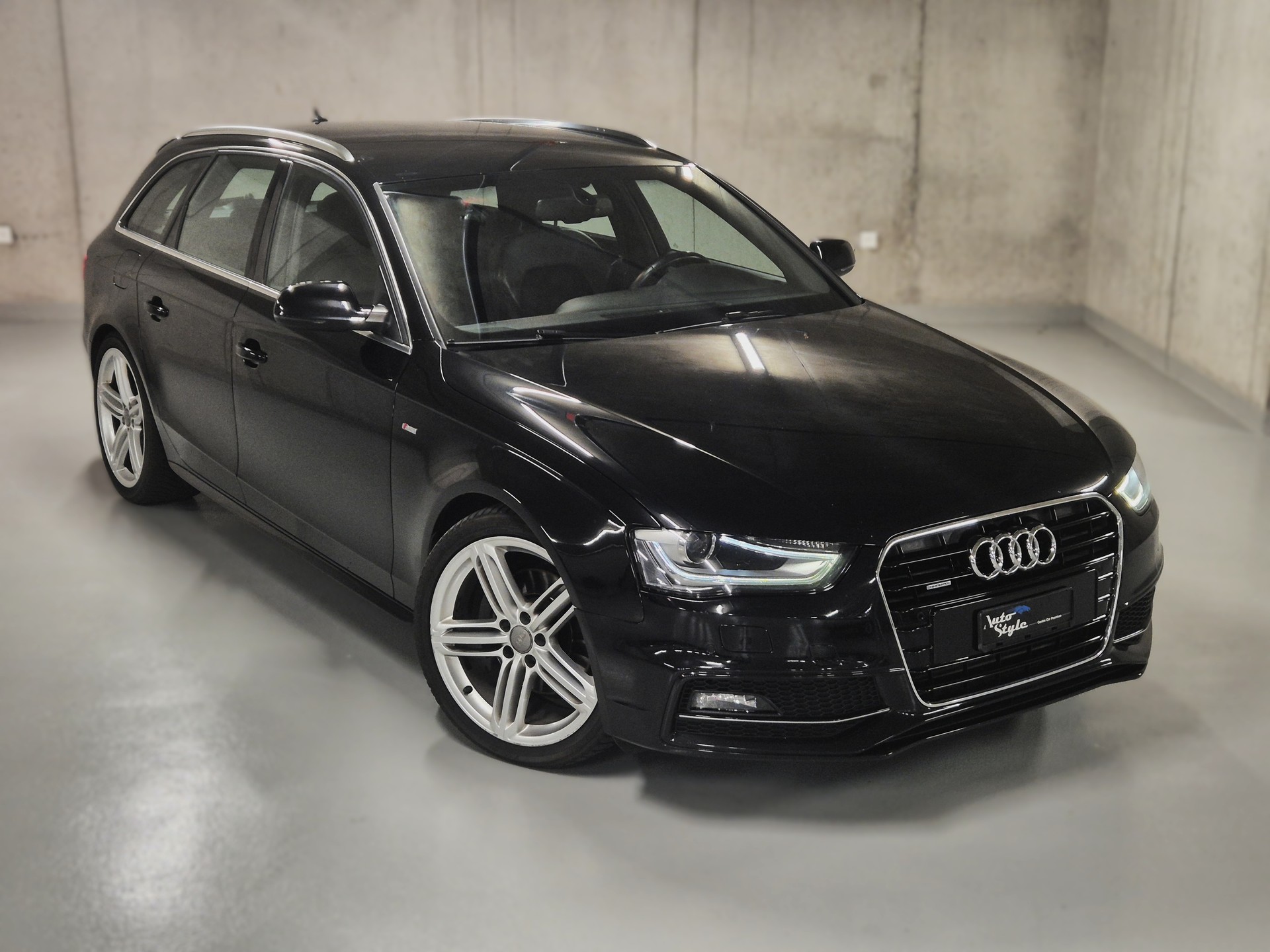AUDI A4 Avant 3.0 TDI quattro S-tronic-image-0