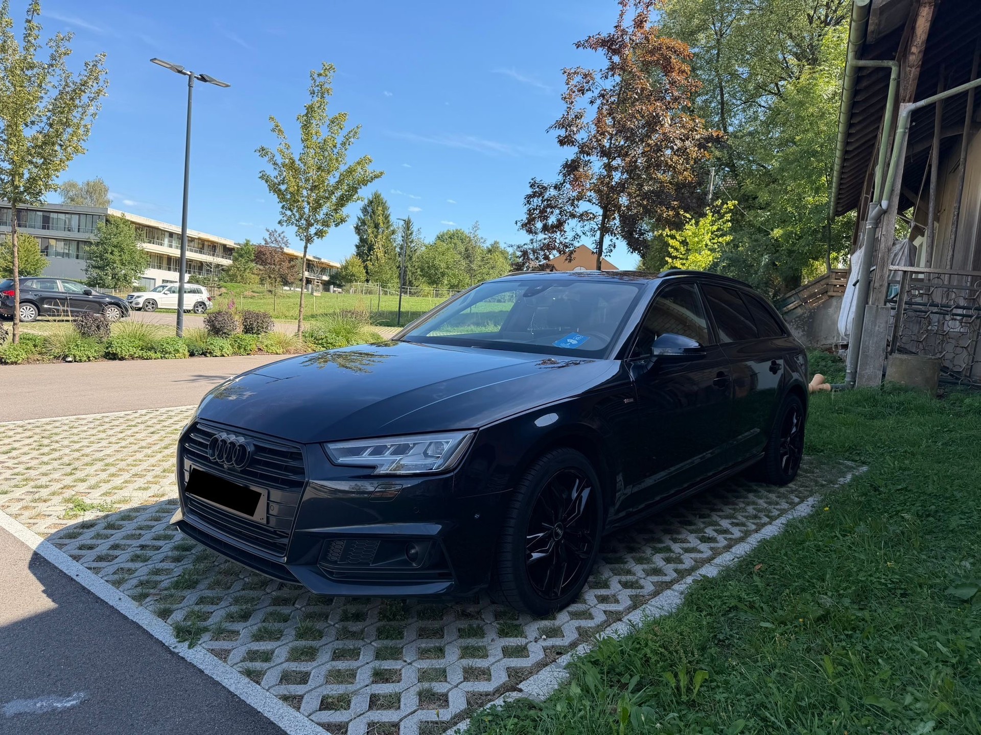 AUDI 2.0 TFSI g-tron Sport S-Tronic-image-0
