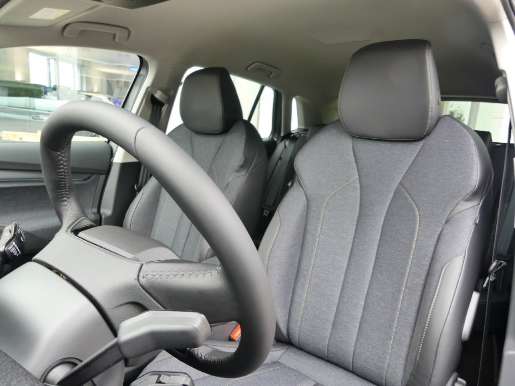 SKODA Elroq 85x Selection 4x4-image-9