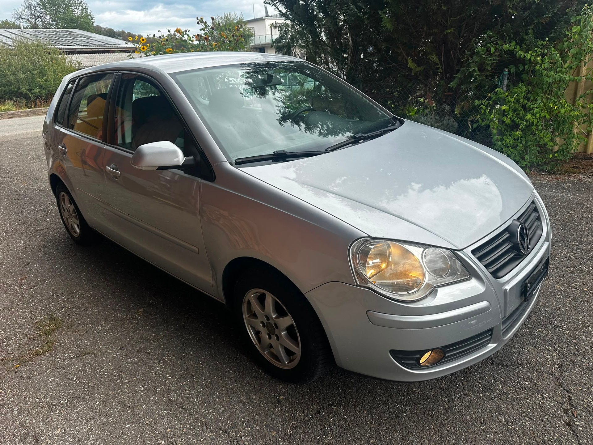 VW Polo 1.6 16V Trendline-image-1