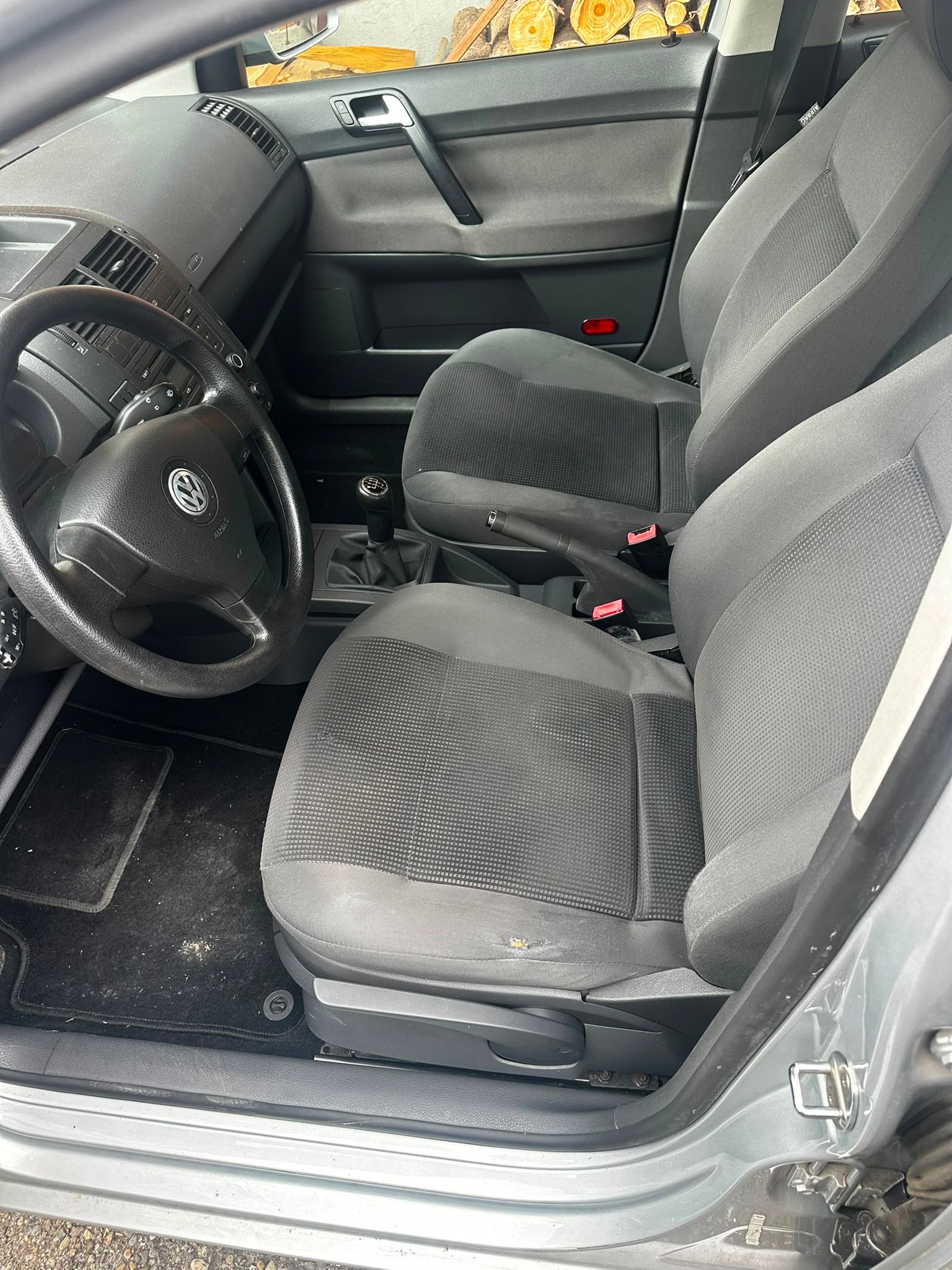 VW Polo 1.6 16V Trendline-image-5